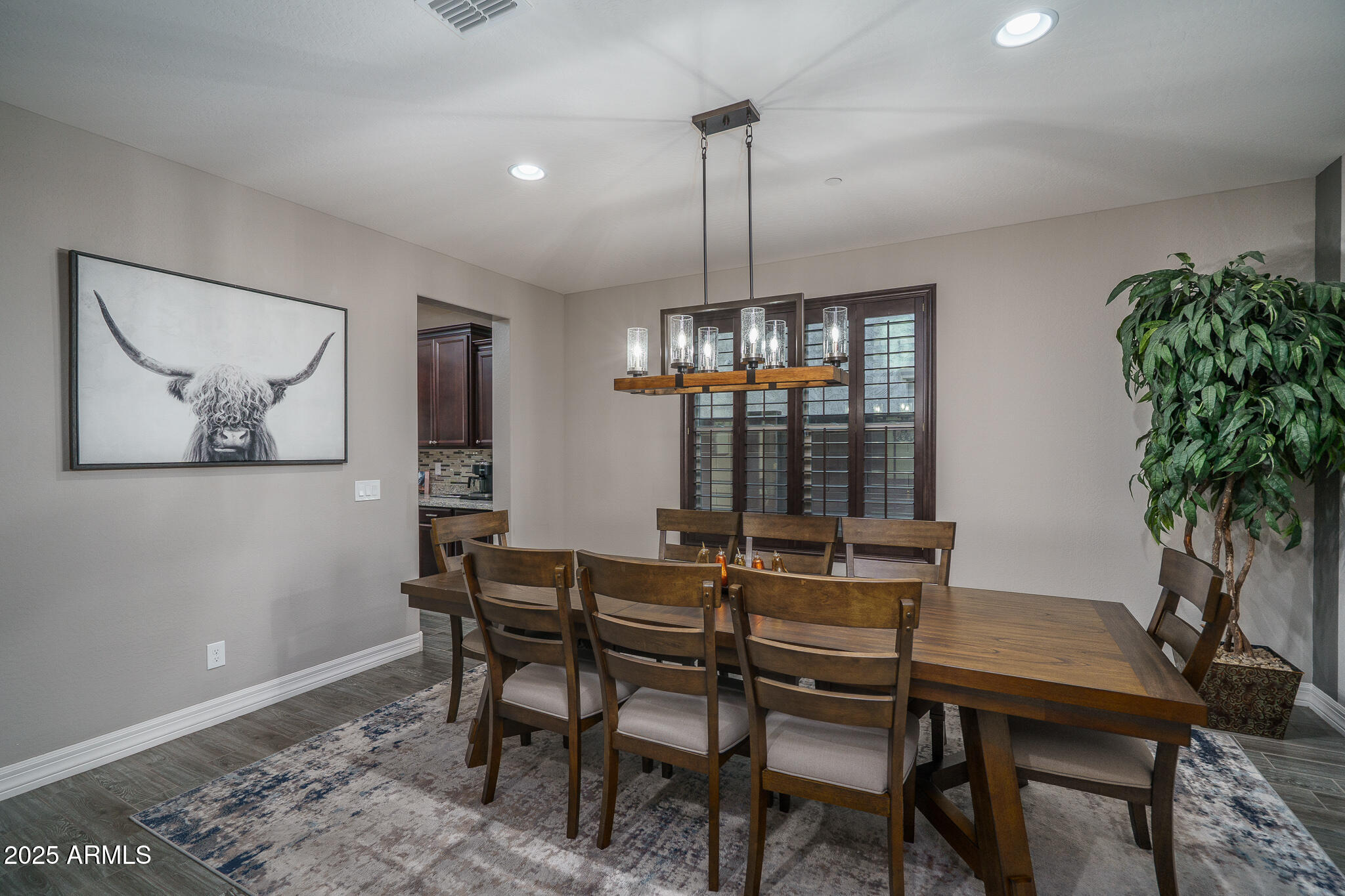 9349 W CASHMAN Drive