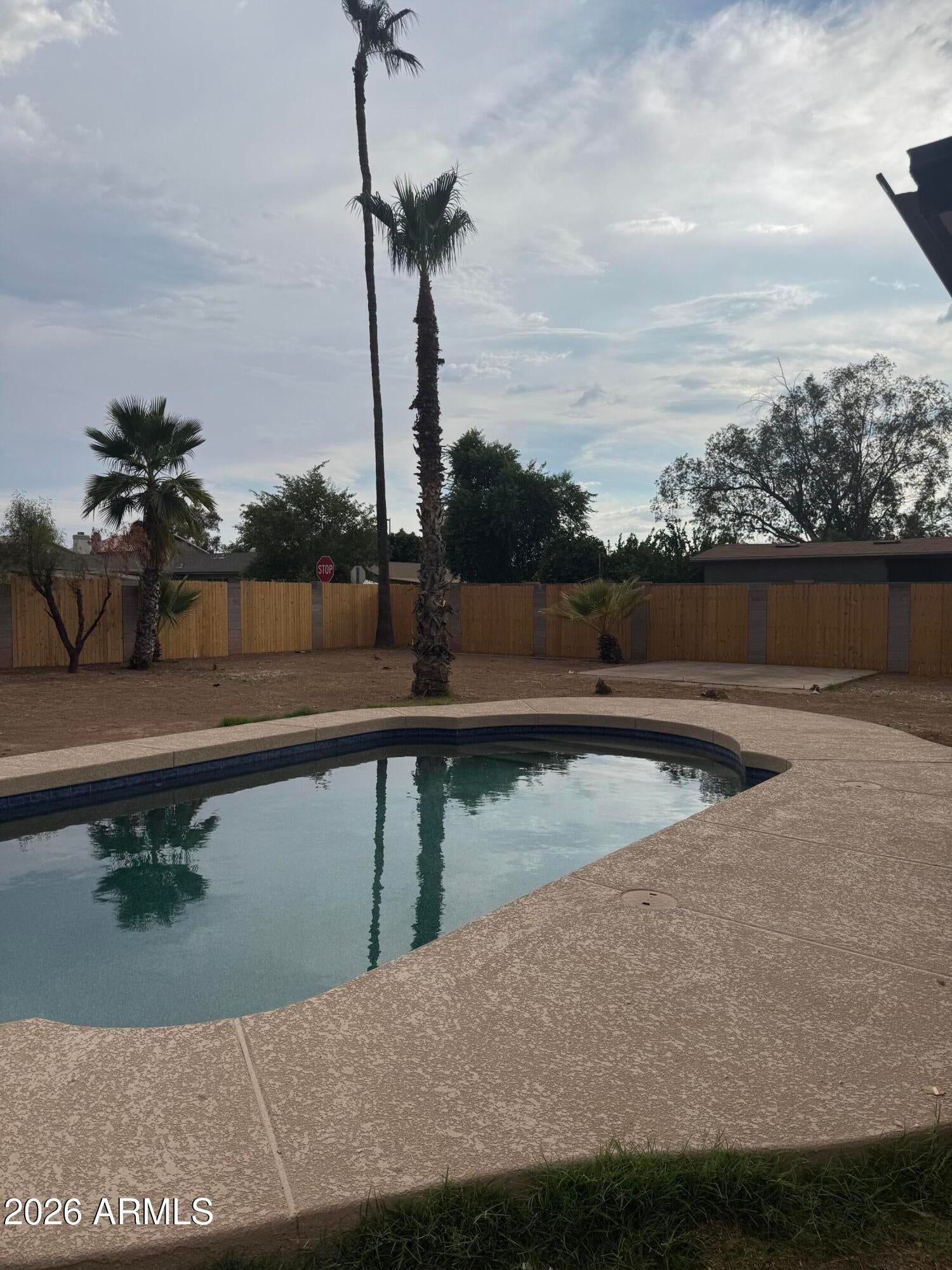 37 W RAWHIDE Avenue