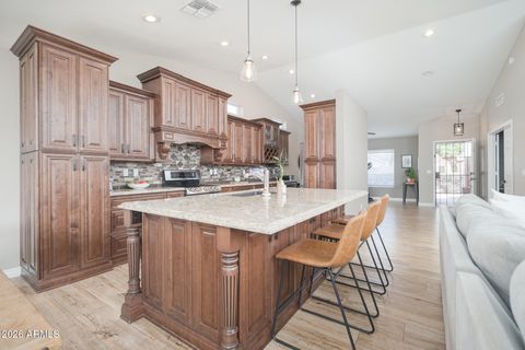 932 N MARBLE Street Gilbert AZ 85234