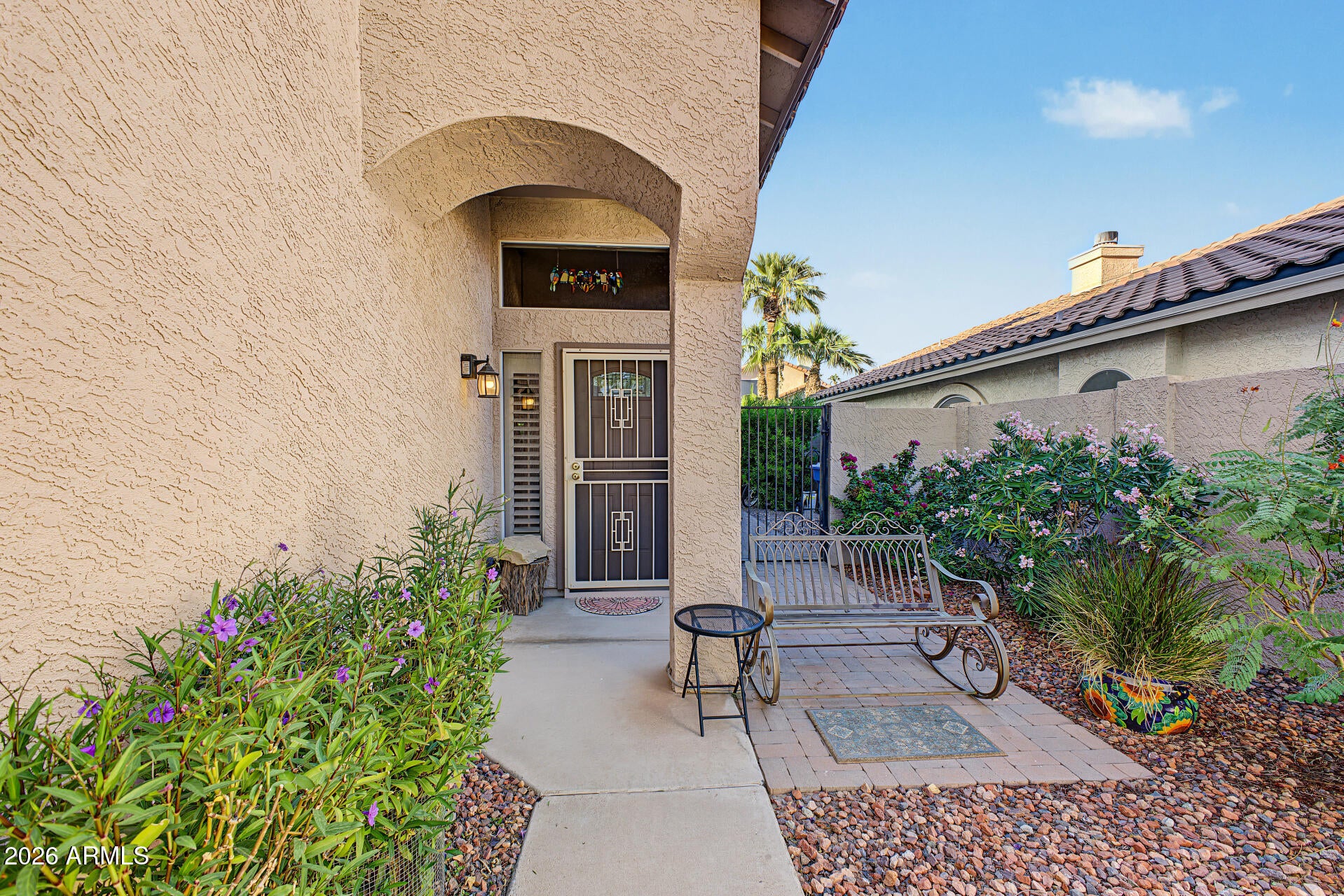 2910 E WOODLAND Drive