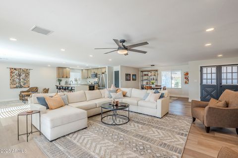 11831 S PAIUTE Street Phoenix AZ 85044