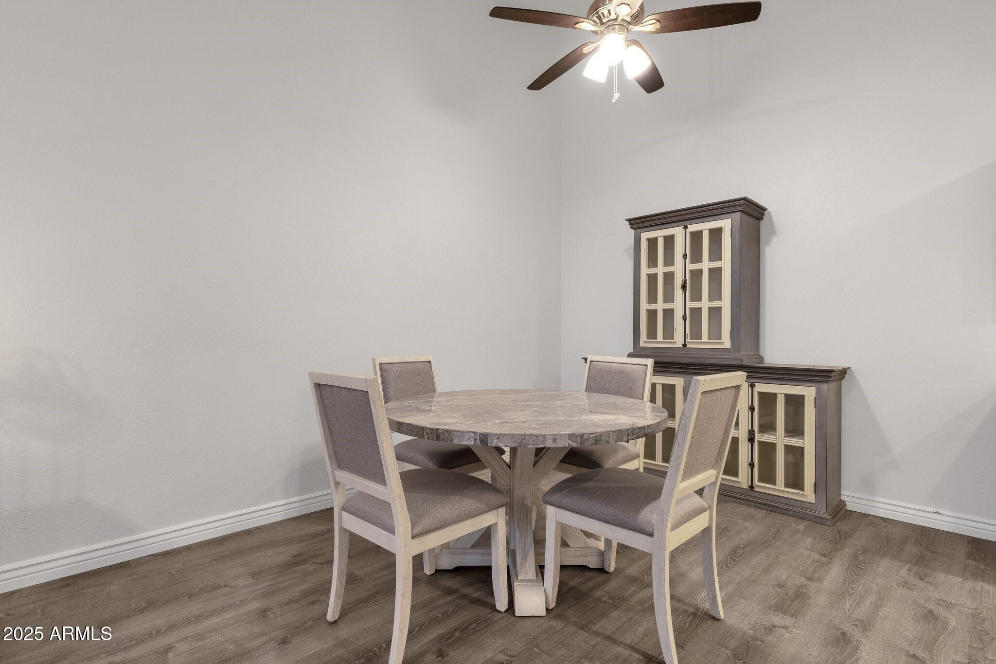 KINGSDALE CONDOMINIUMS UNIT 15 - Residential