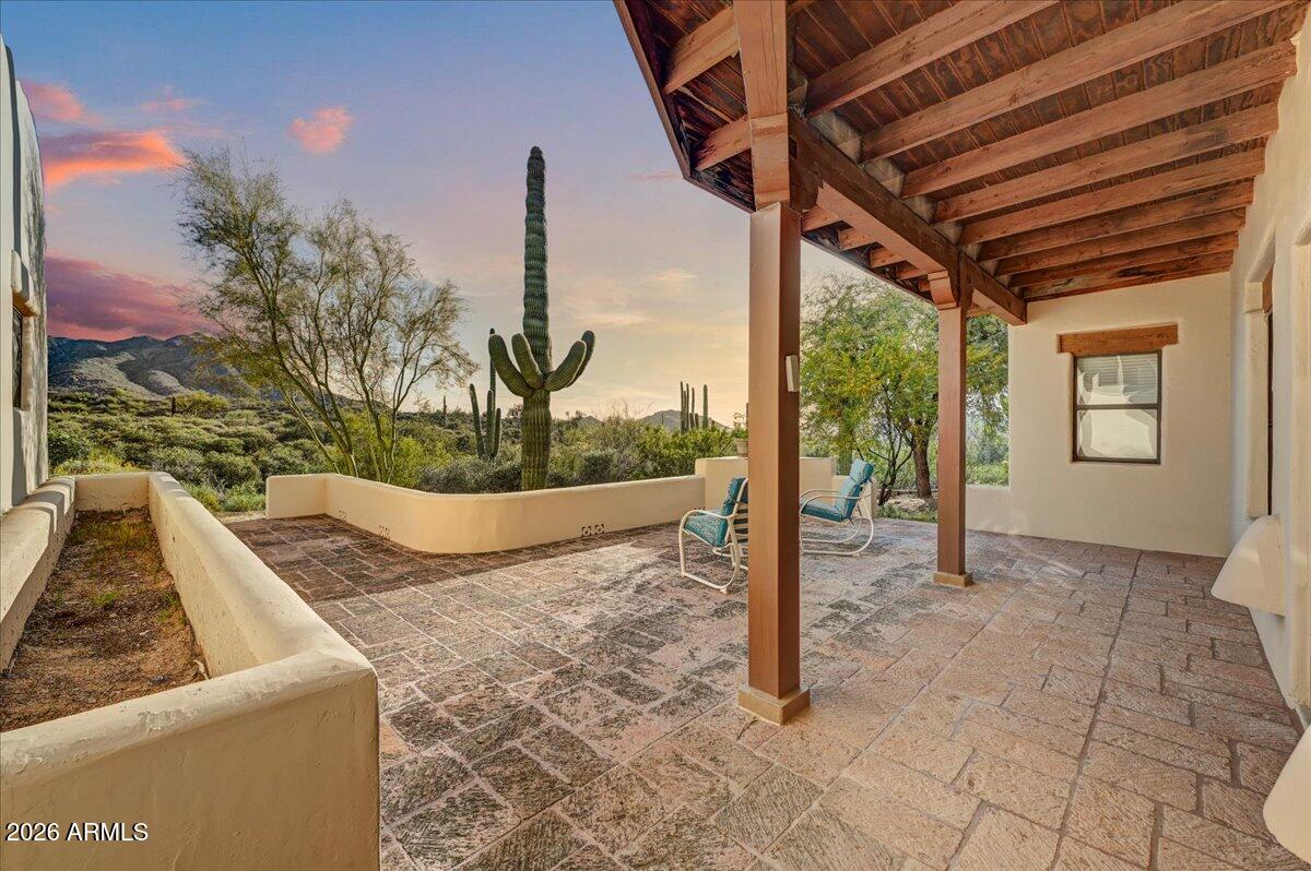 39258 N RIDGEWAY Drive