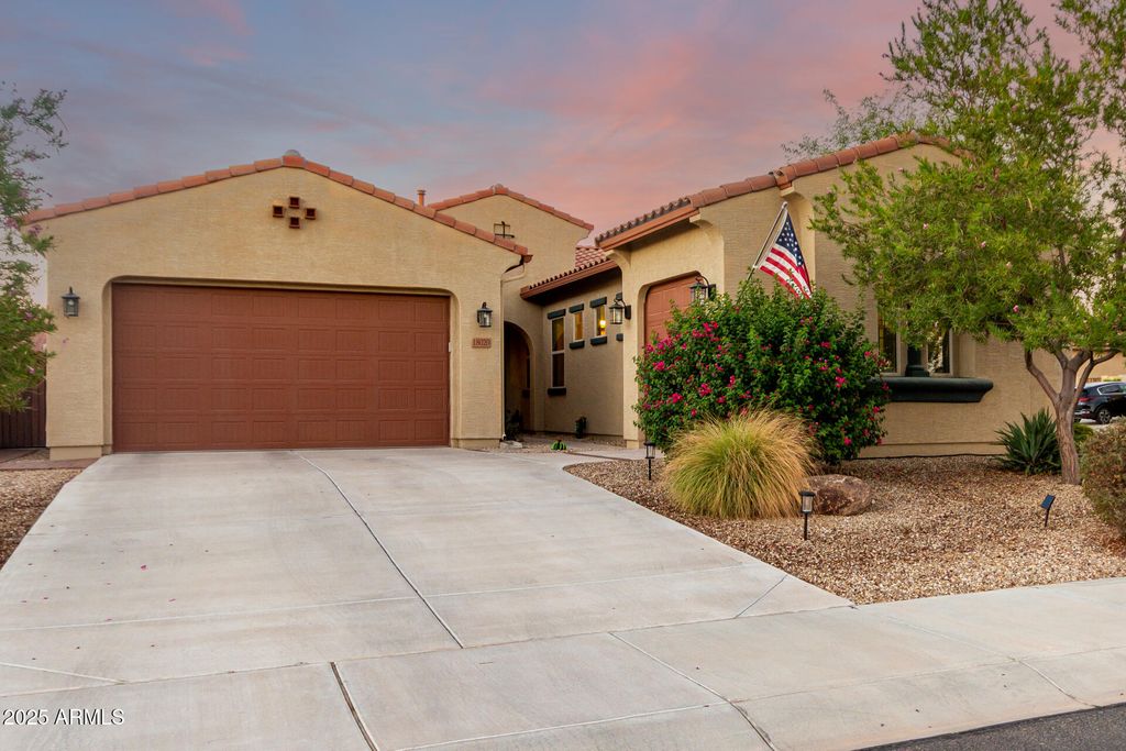 Photo of 18020 W Goldenrod Street, Goodyear, AZ 85338 (MLS # 6912949)