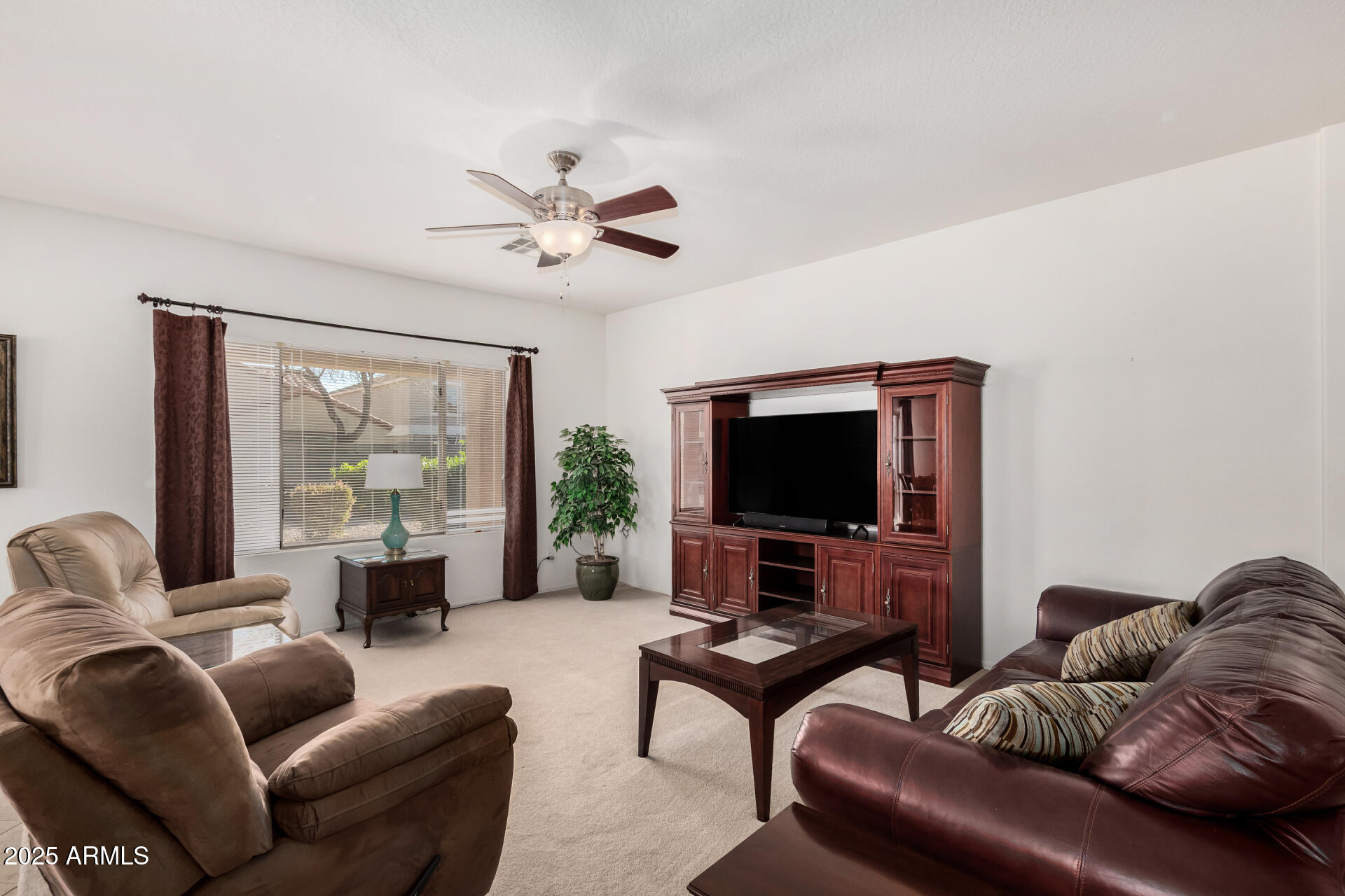 16345 W SIERRA Street