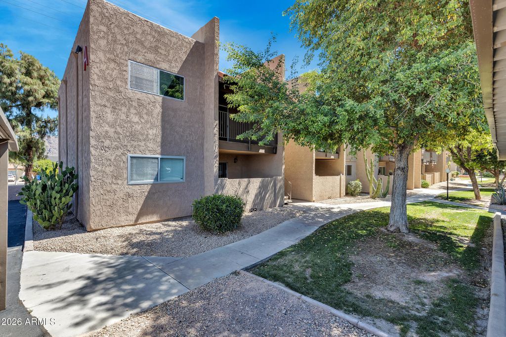 Photo of 5525 E Thomas Road #A1, Phoenix, AZ 85018 (MLS # 7029805)