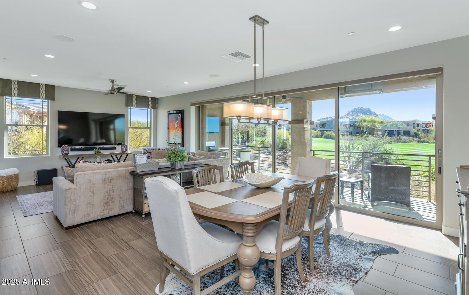 10260 E WHITE FEATHER Lane 2050