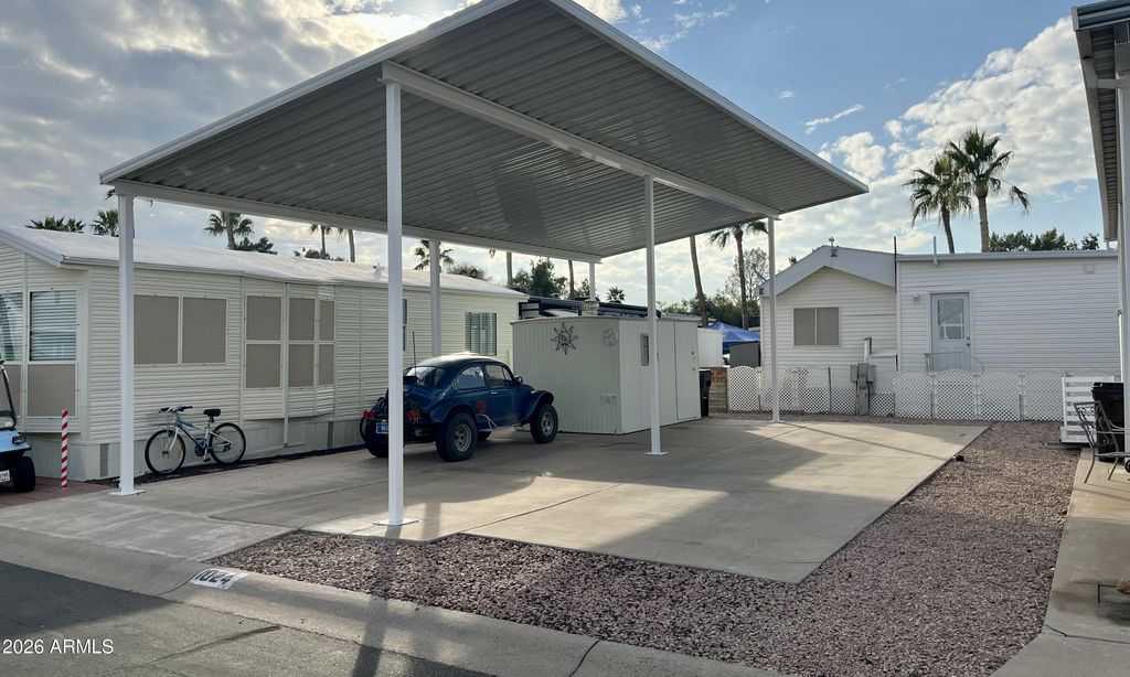 Photo of 1024 Propsector Drive #1024, Apache Junction, AZ 85119 (MLS # 6974271)