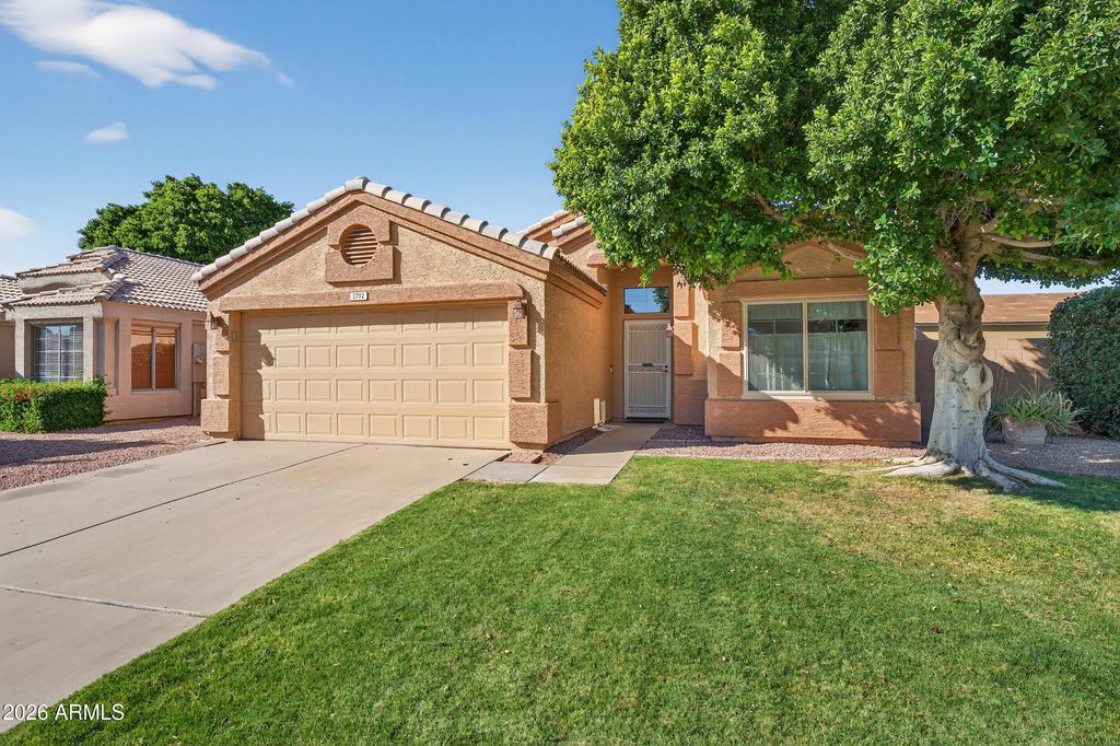 Photo of 1792 E Appaloosa Road, Gilbert, AZ 85296 (MLS # 7001170)