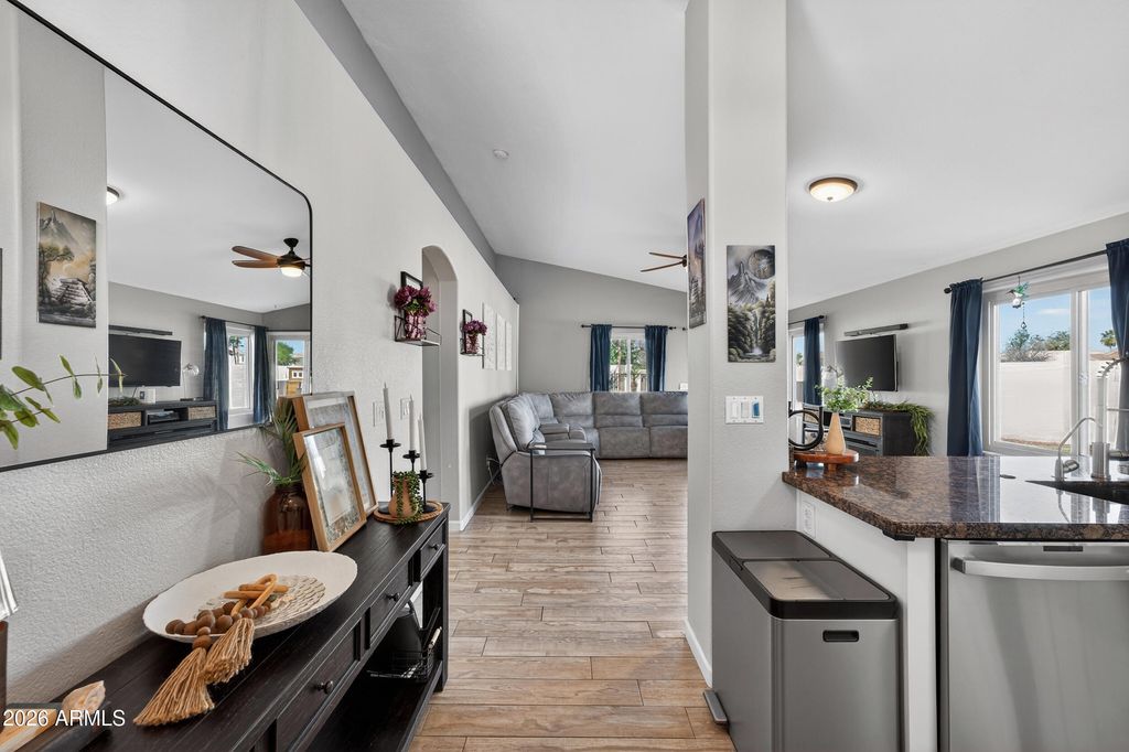 Photo of 1792 E Appaloosa Road, Gilbert, AZ 85296 (MLS # 7001170)