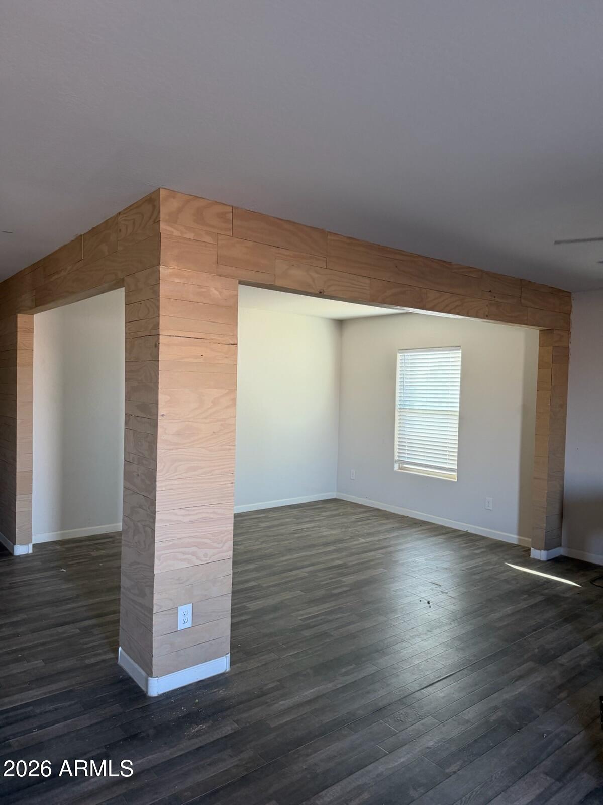 3805 N JUNIPER Drive
