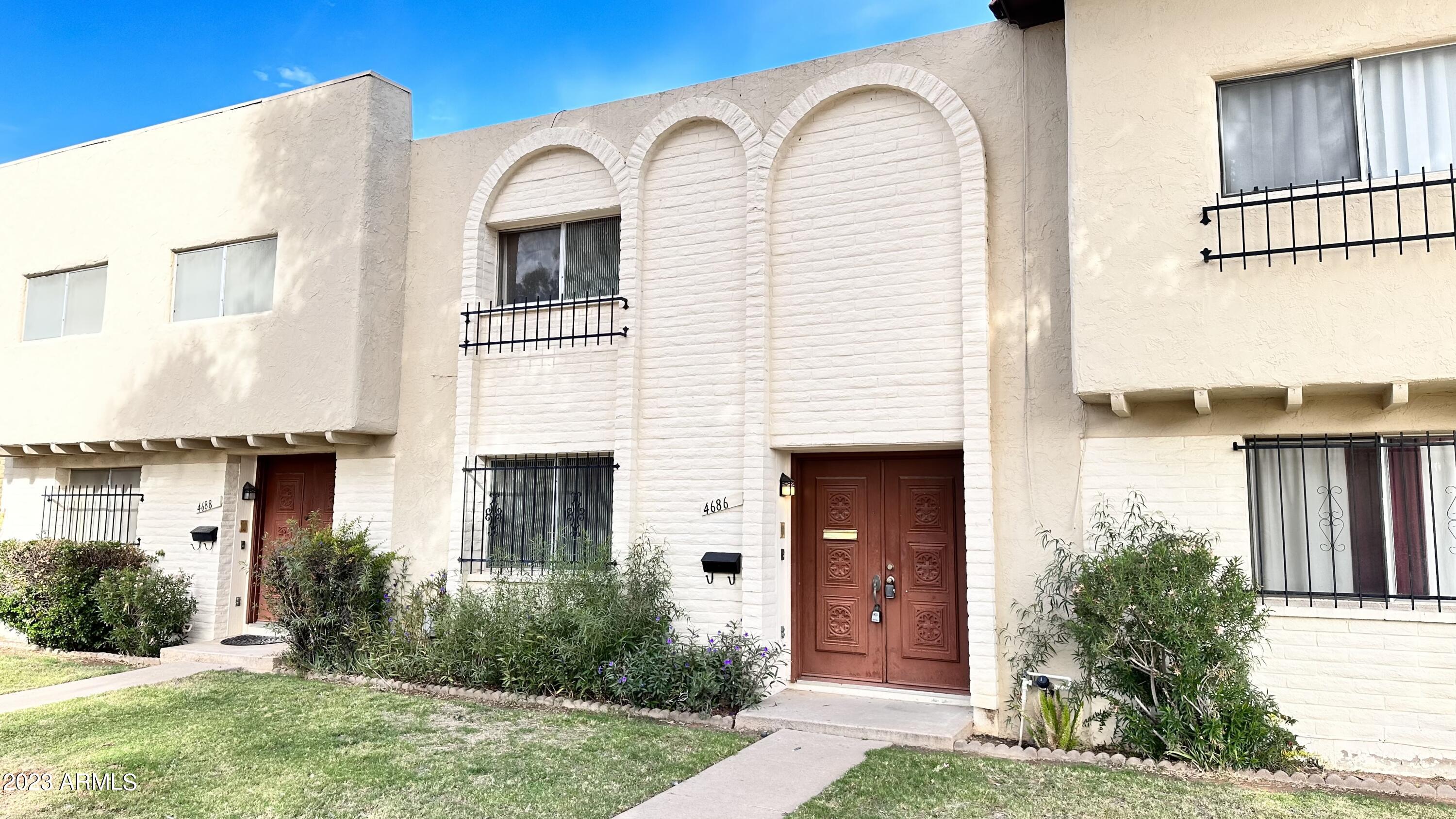 View Phoenix, AZ 85015 townhome