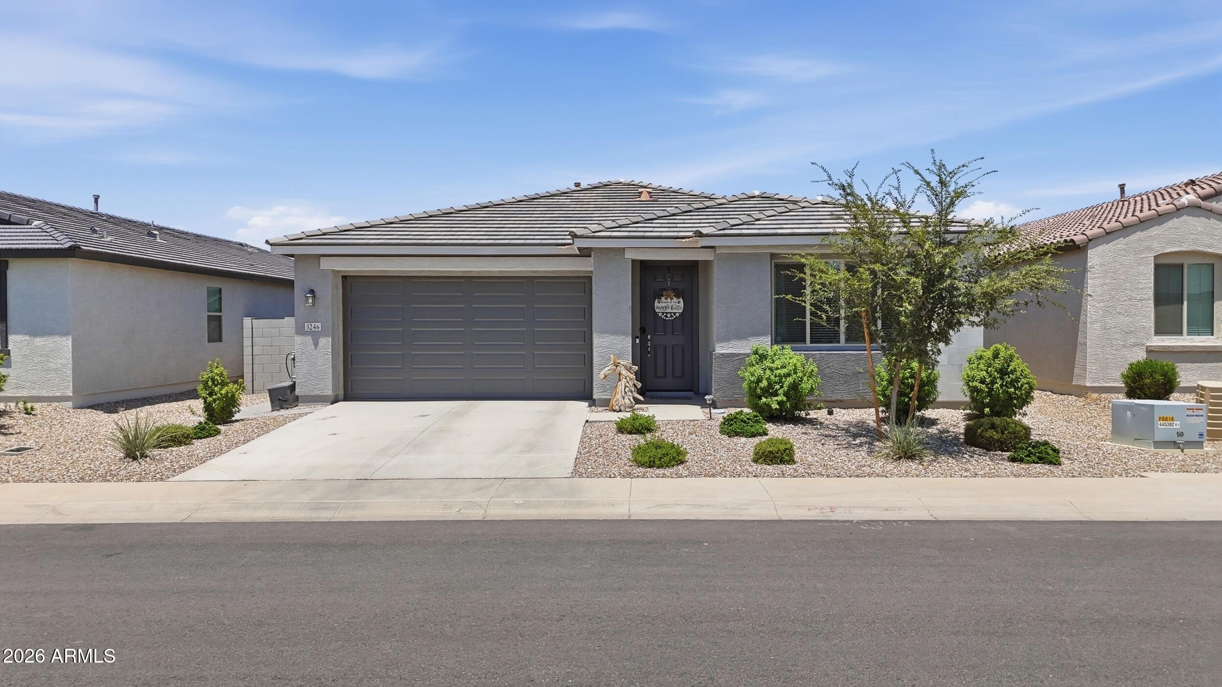 3246 E PINEAPPLE Road