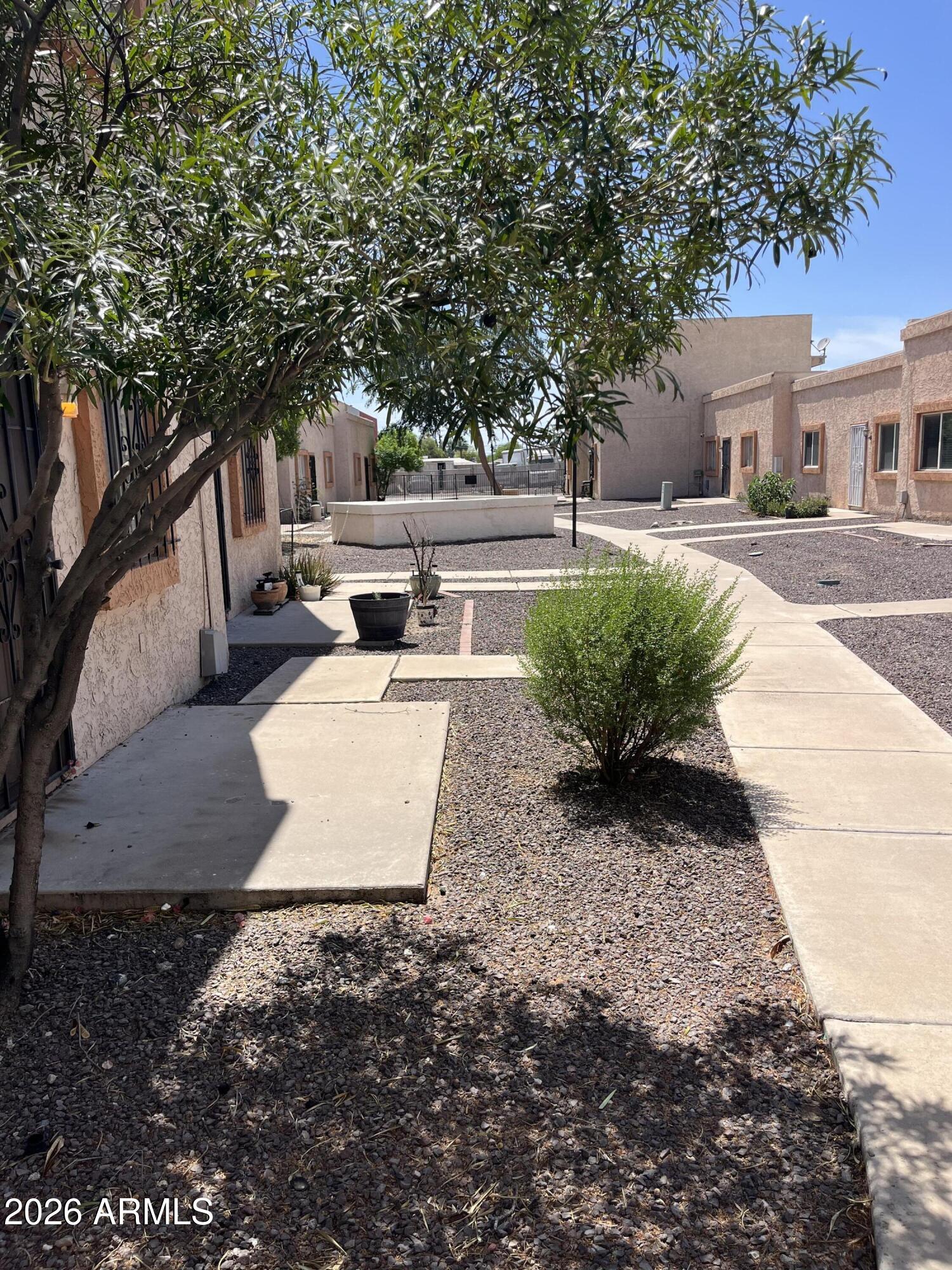 CASITA MARIE TOWNHOUSES - Residential