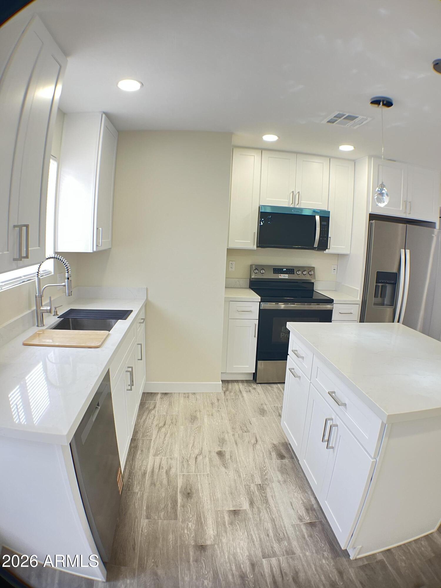 CASITA MARIE TOWNHOUSES - Residential