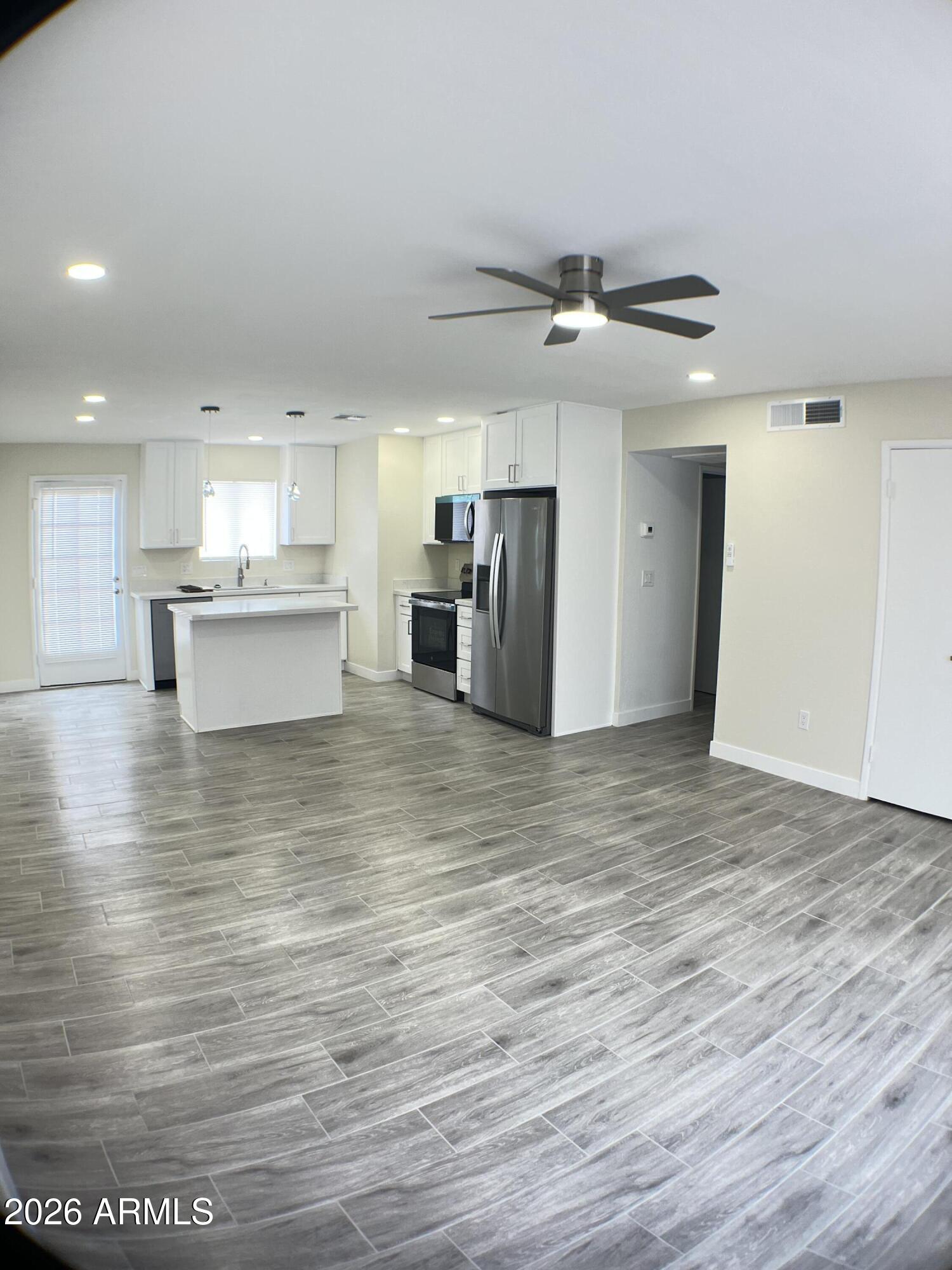 CASITA MARIE TOWNHOUSES - Residential