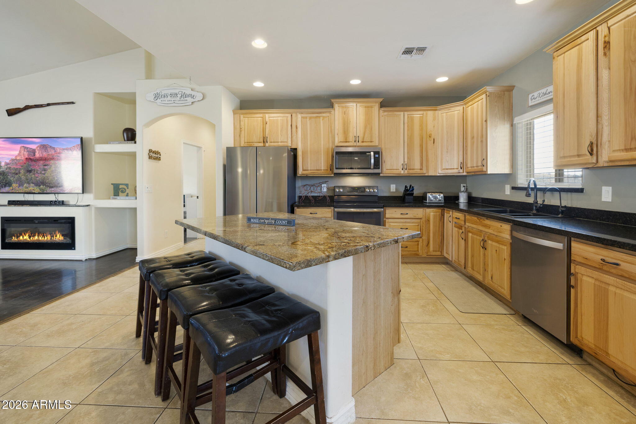 10930 S BANJO Way