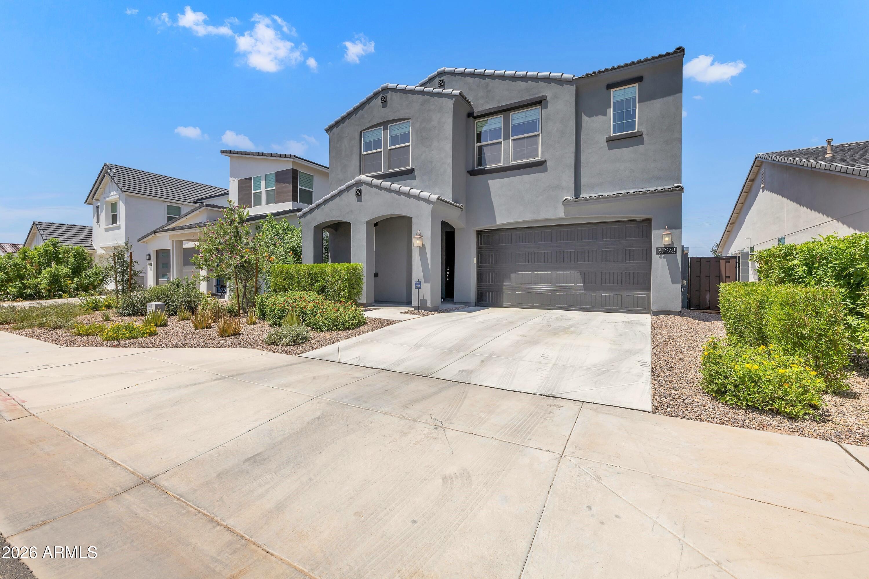 3298 W GARNET Street