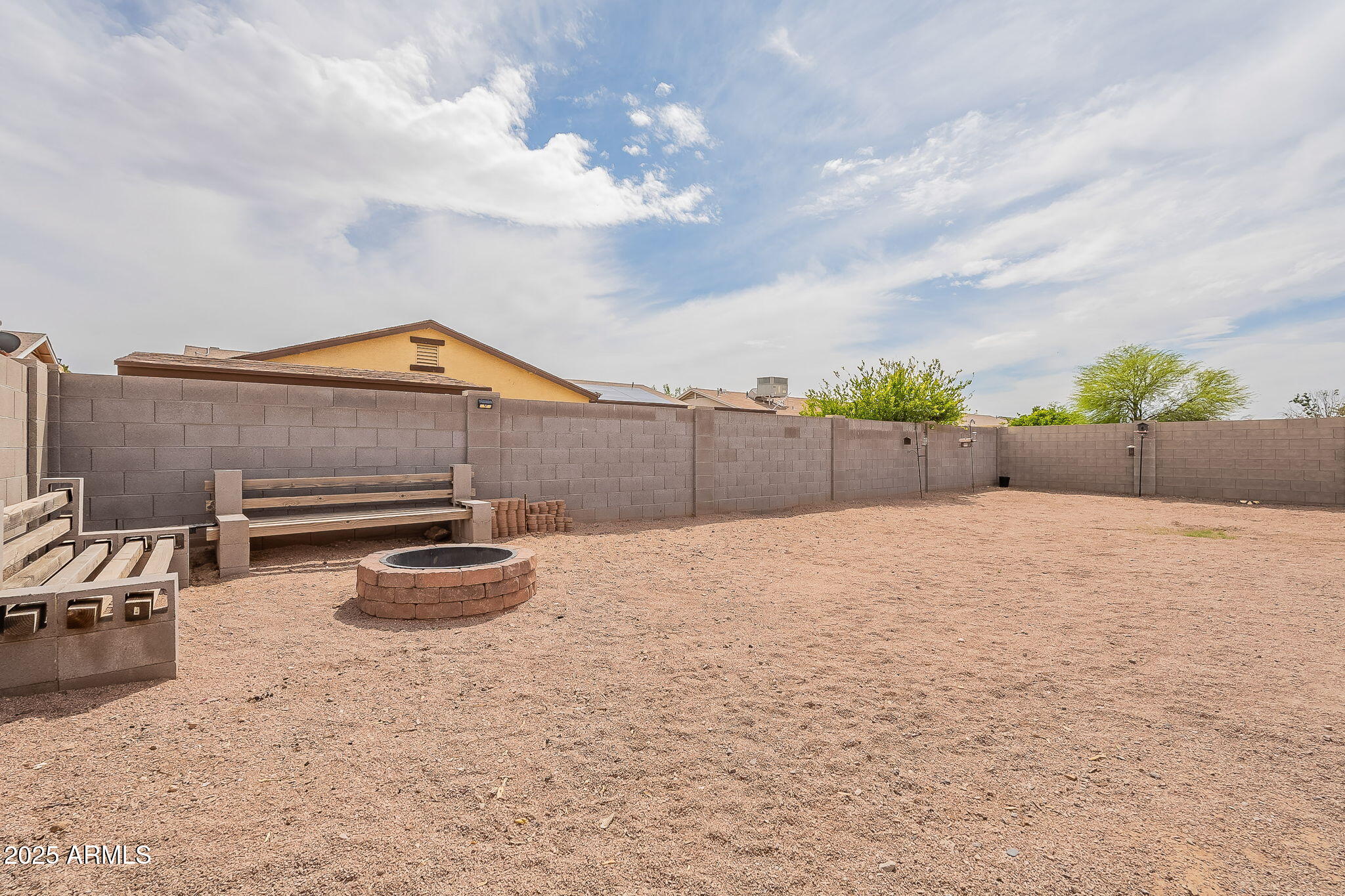COOLIDGE COUNTRY VILLAGE ESTATES - Residential
