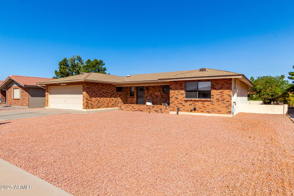 Photo of 8118 E Medina Avenue, Mesa, AZ 85209 (MLS # 6926297)