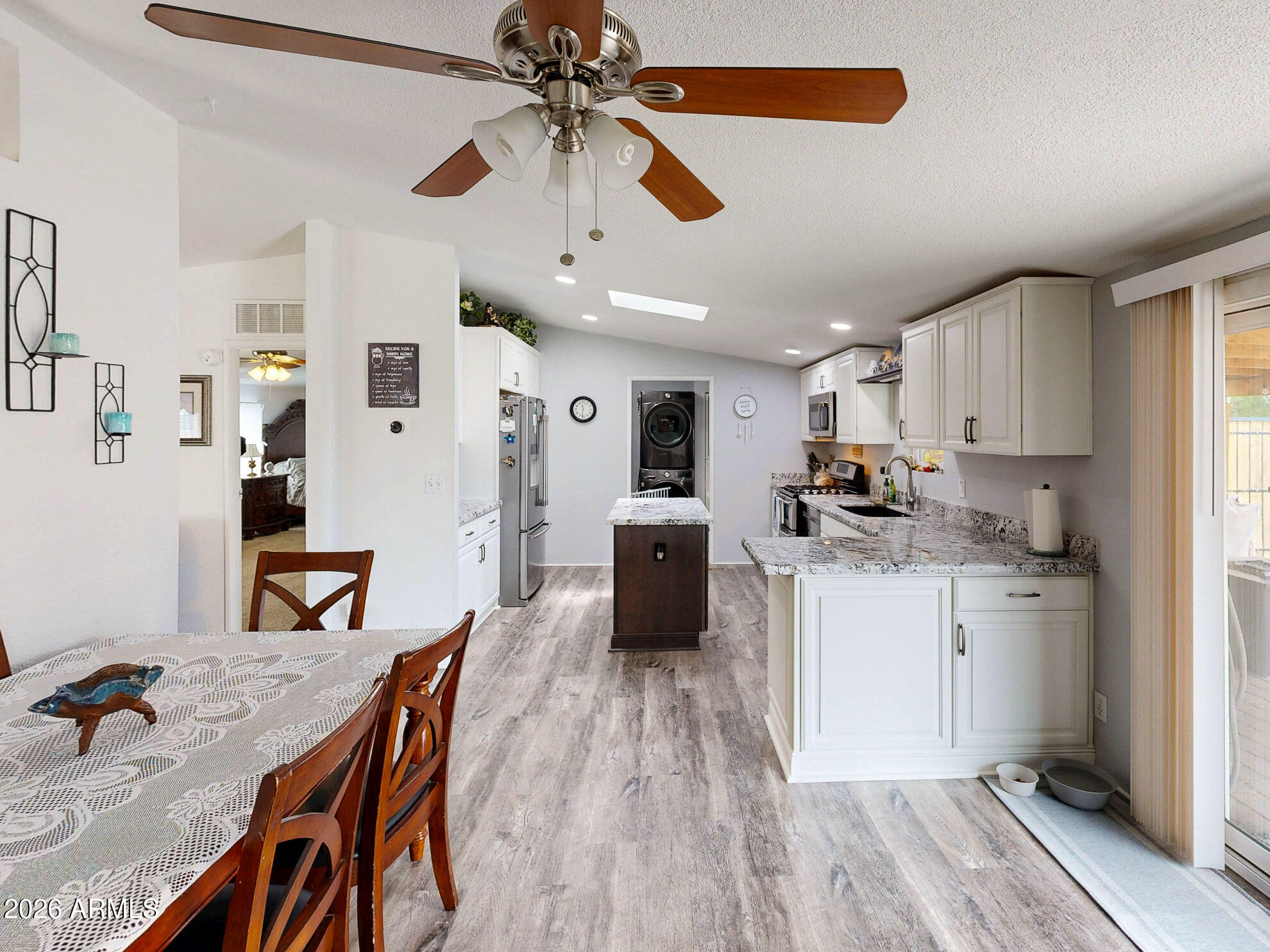 16101 N EL MIRAGE Road 395