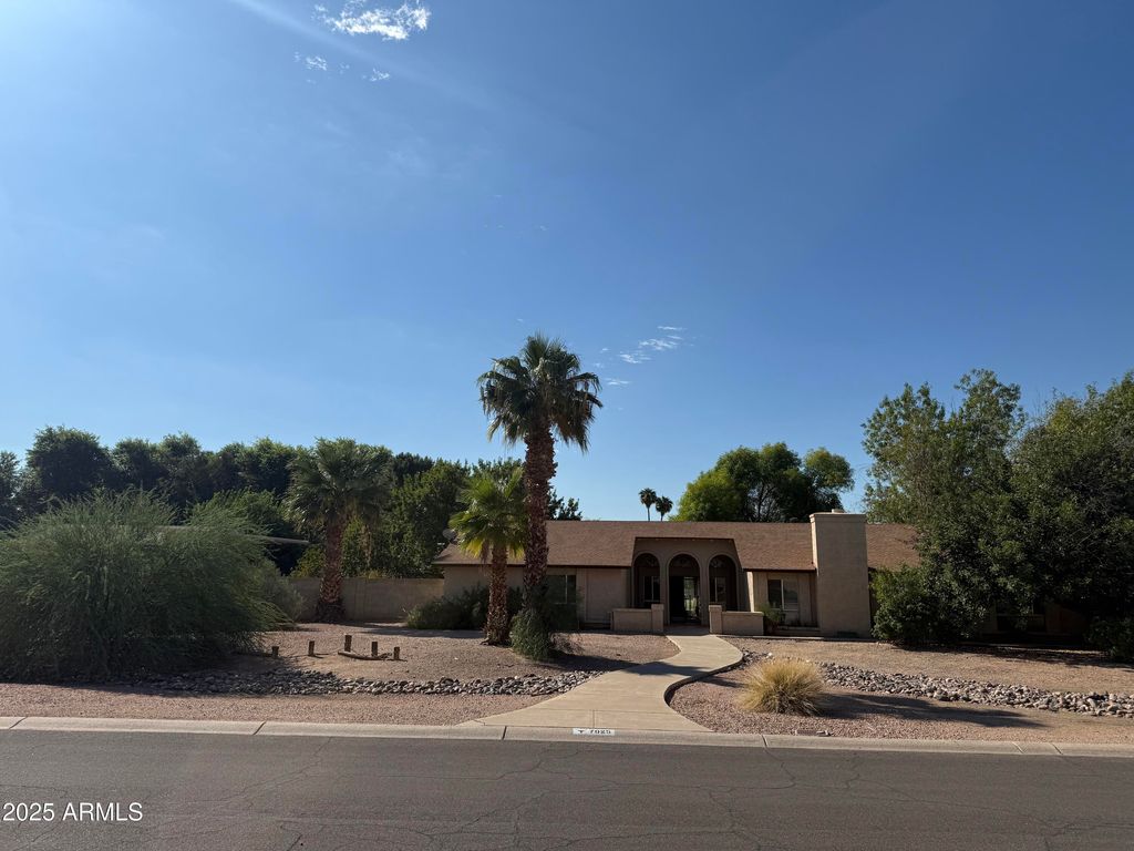 Photo of 7025 W Redfield Road, Peoria, AZ 85381 (MLS # 6930345)