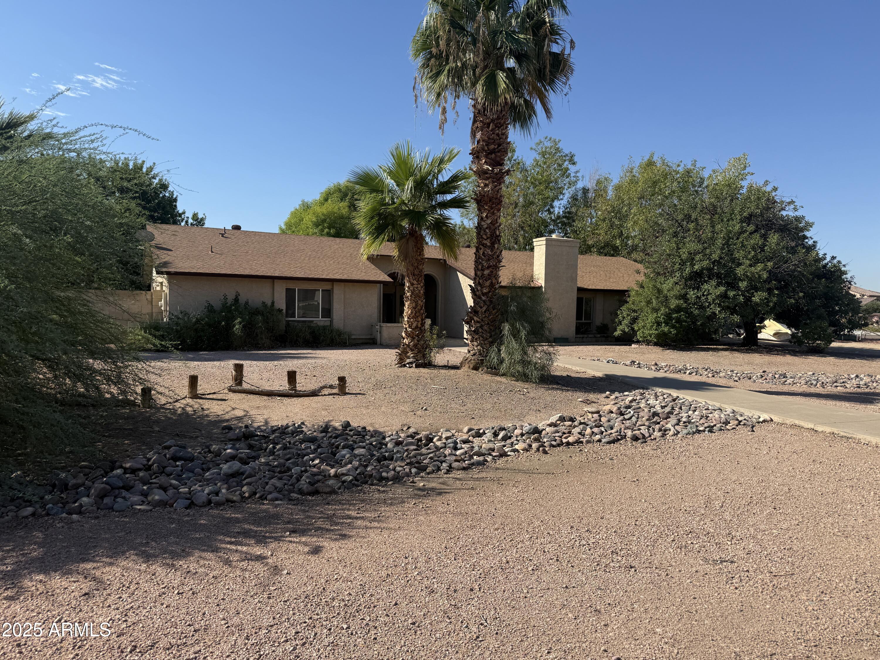 7025 W REDFIELD Road