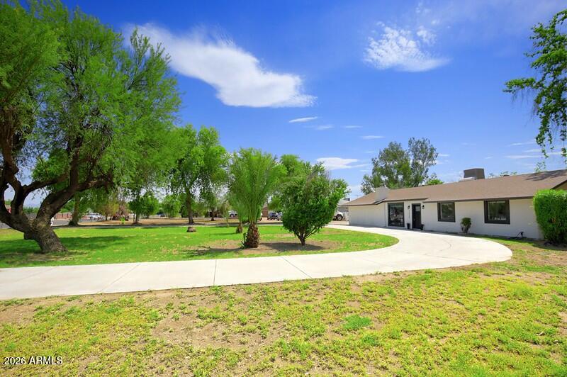 7320 N Citrus Road