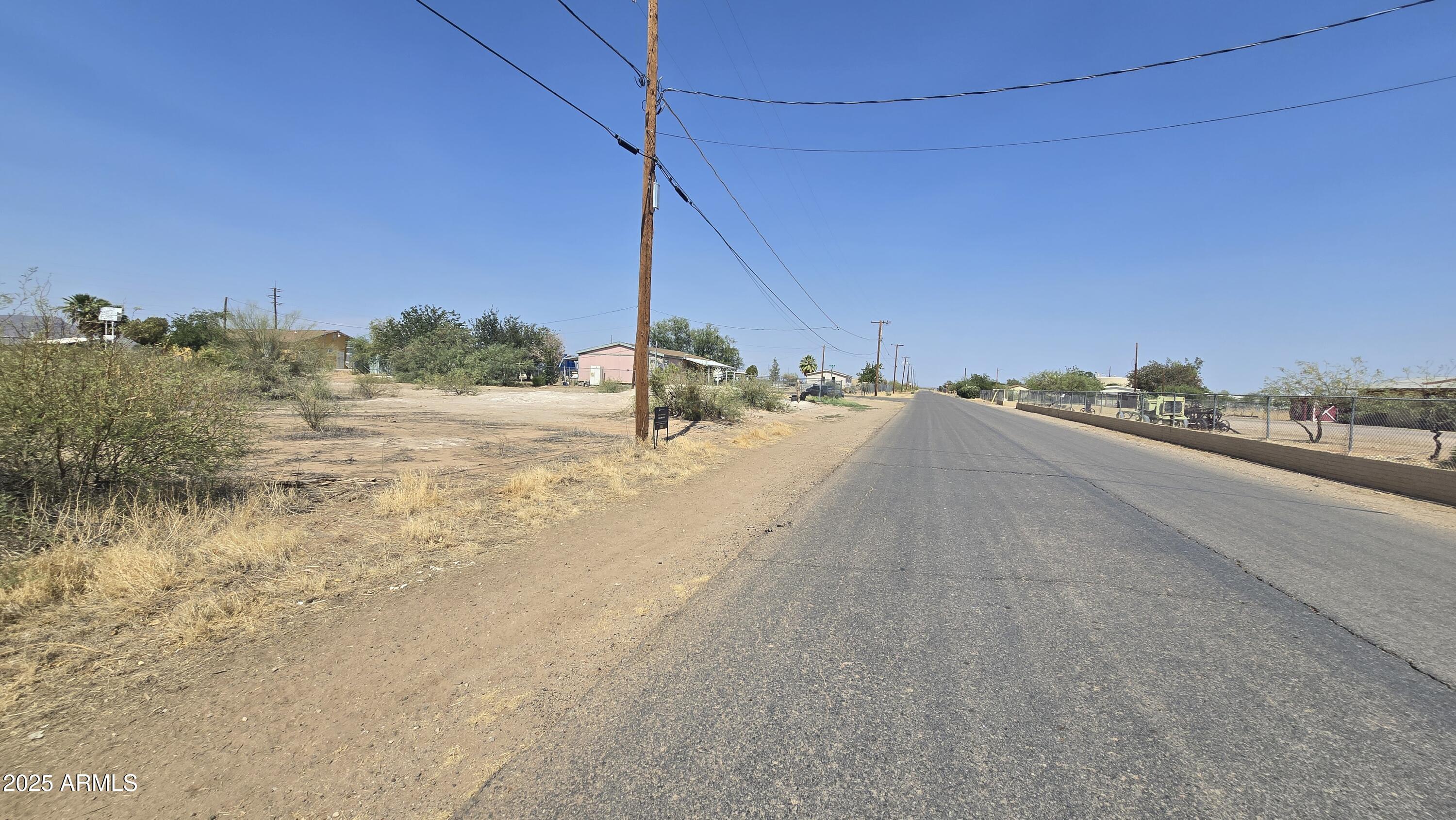 1xx4 W Powell Street 4