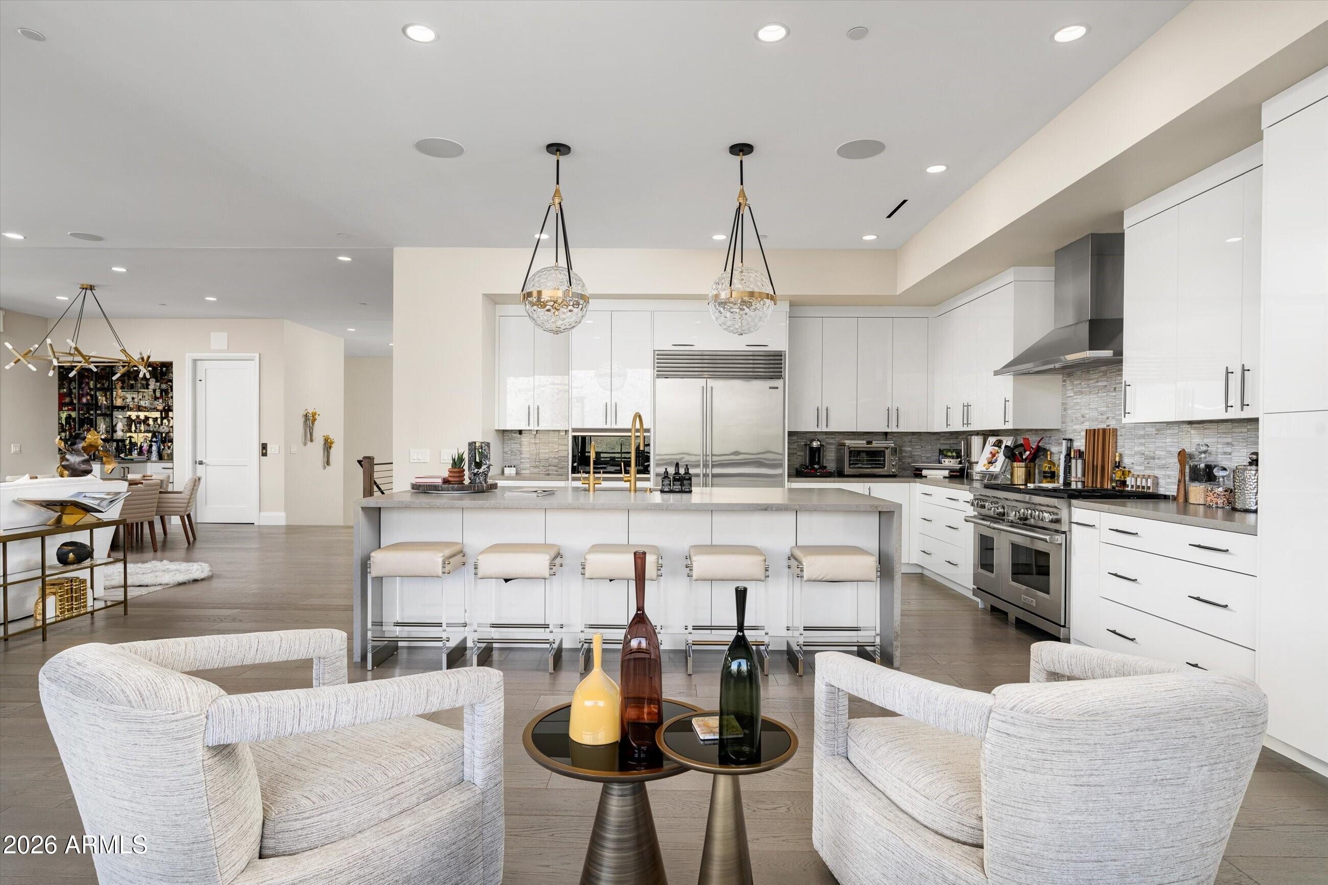 VILLAS AT MOUNTAIN SHADOWS 2 CONDOMINIUMS 2 AMD - Residential