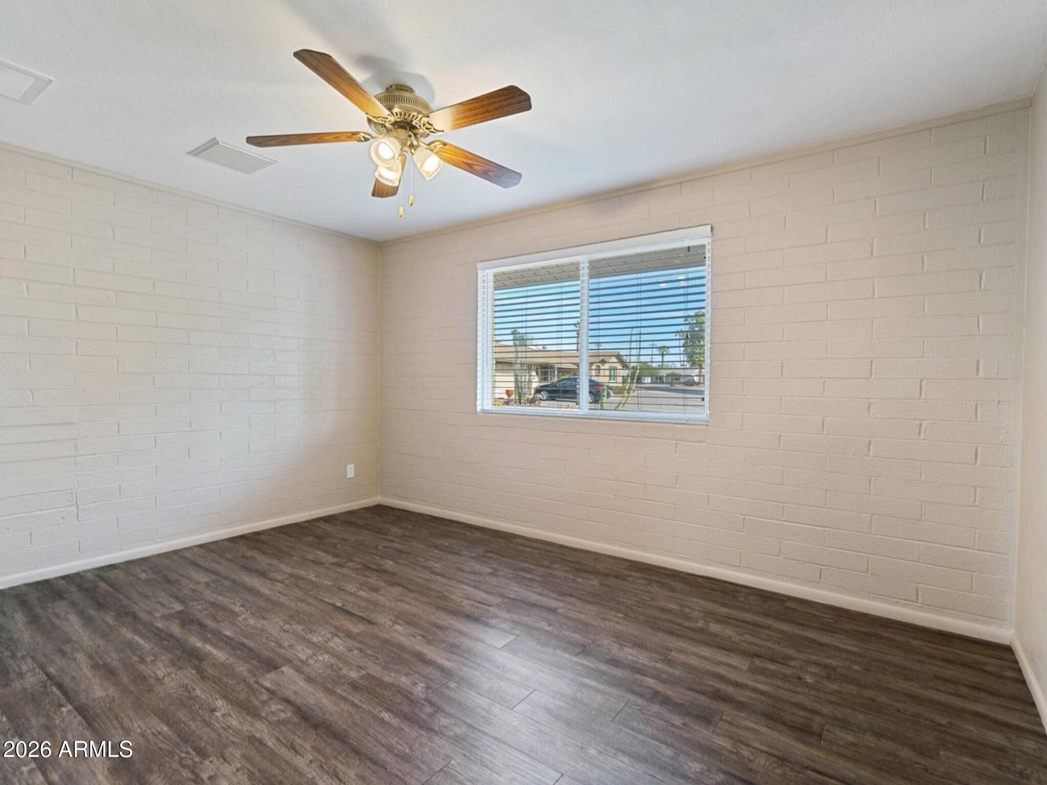 12020 N HACIENDA Drive