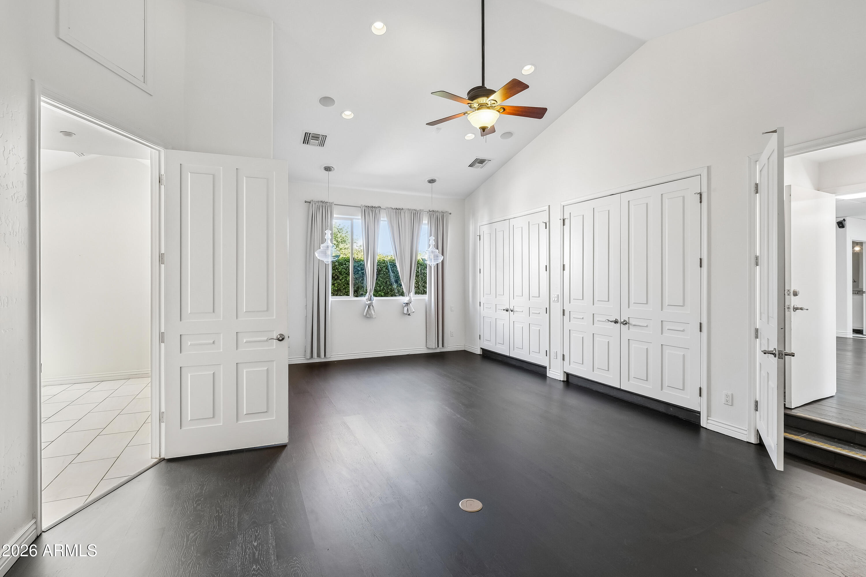 225 W ORCHID Lane