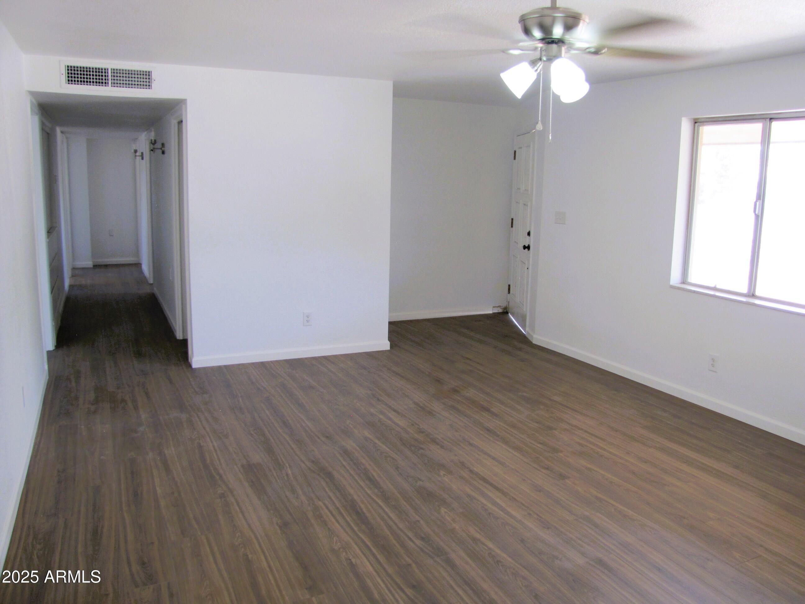 VILLAGE MEADOWS ESTATES - Residential Lease