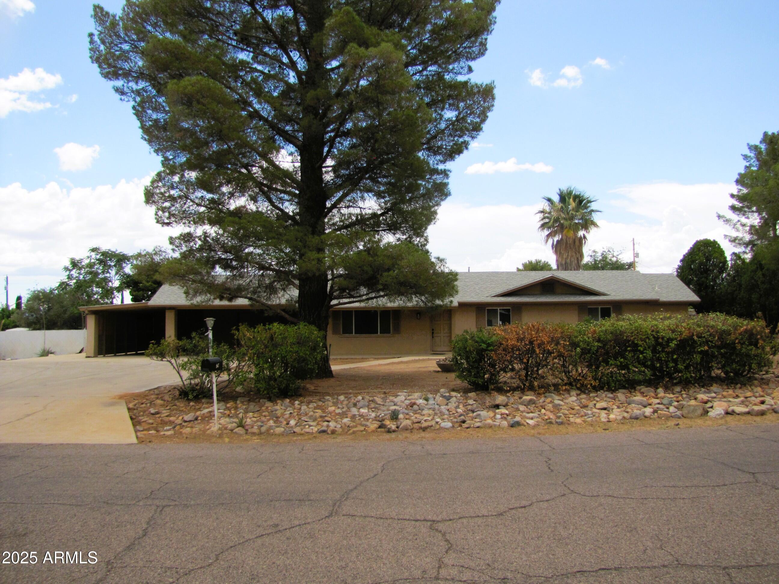 VILLAGE MEADOWS ESTATES - Residential Lease