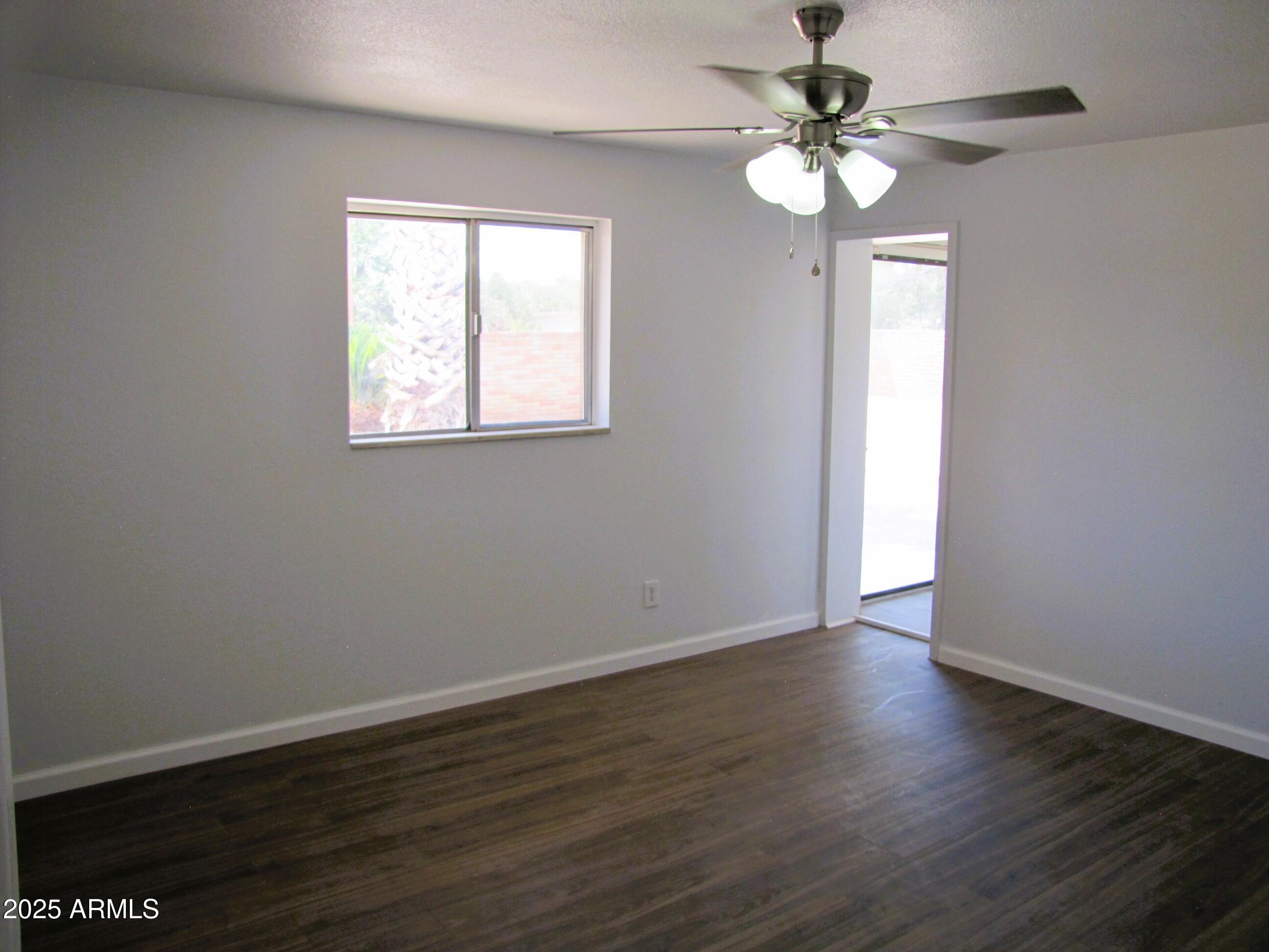 VILLAGE MEADOWS ESTATES - Residential Lease