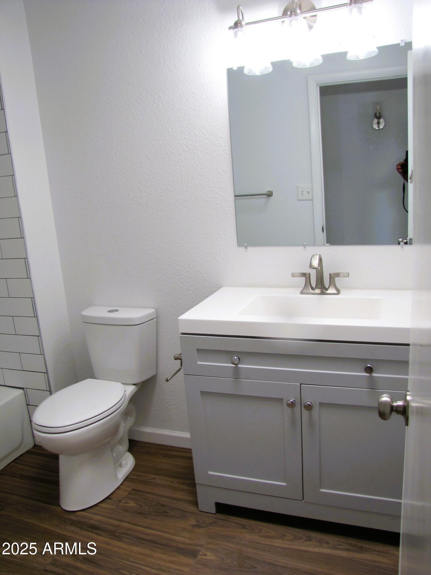 VILLAGE MEADOWS ESTATES - Residential Lease