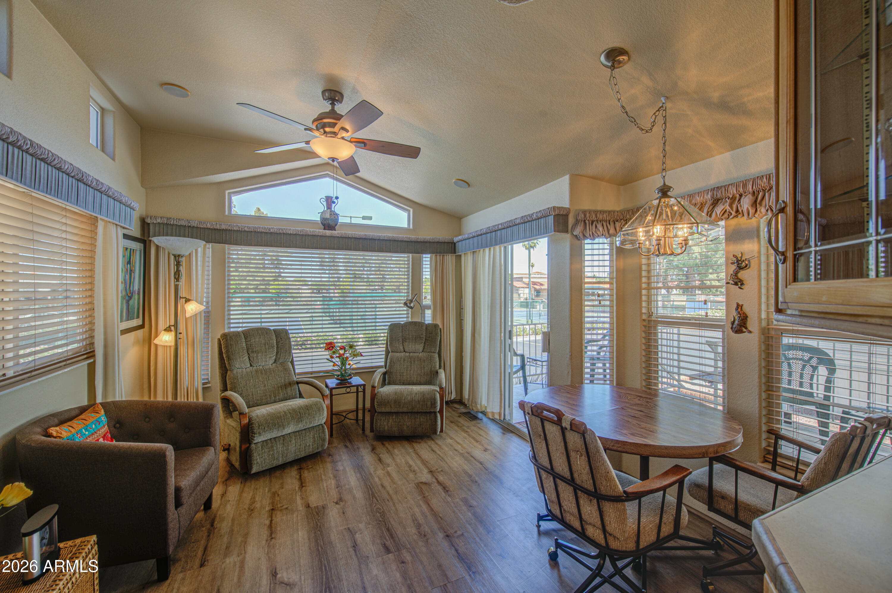 111 S GREENFIELD Road 38