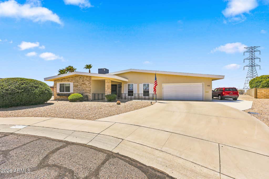 Photo of 11137 W Palmeras Drive, Sun City, AZ 85373 (MLS # 7053594)