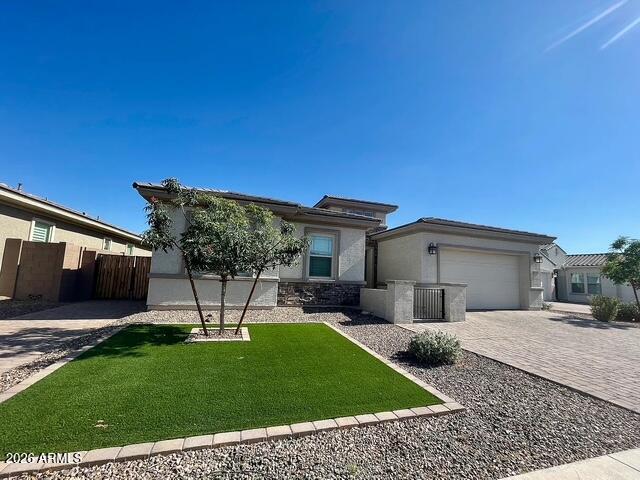 8513 W RANCHO Drive