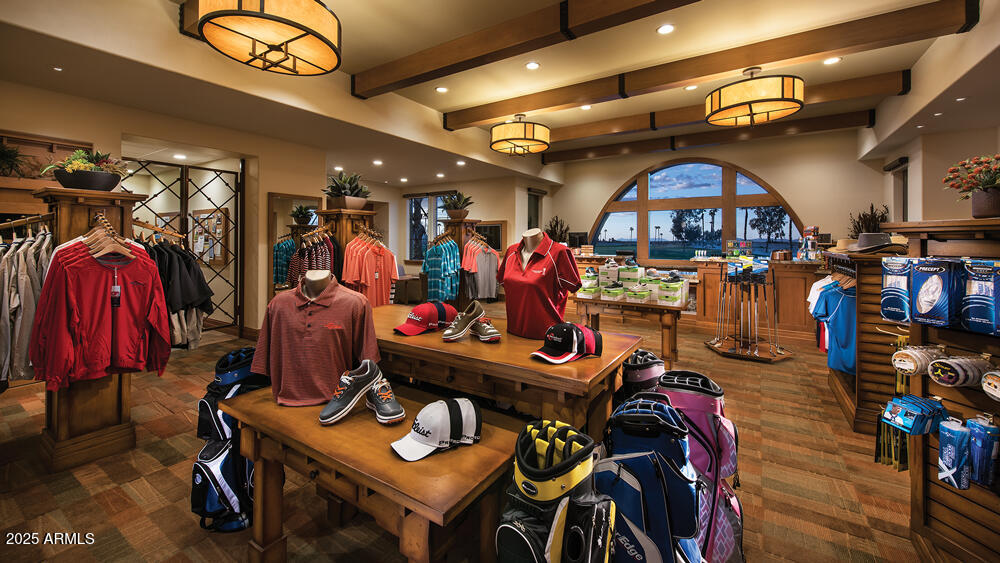 5756 N OAK CREEK Drive