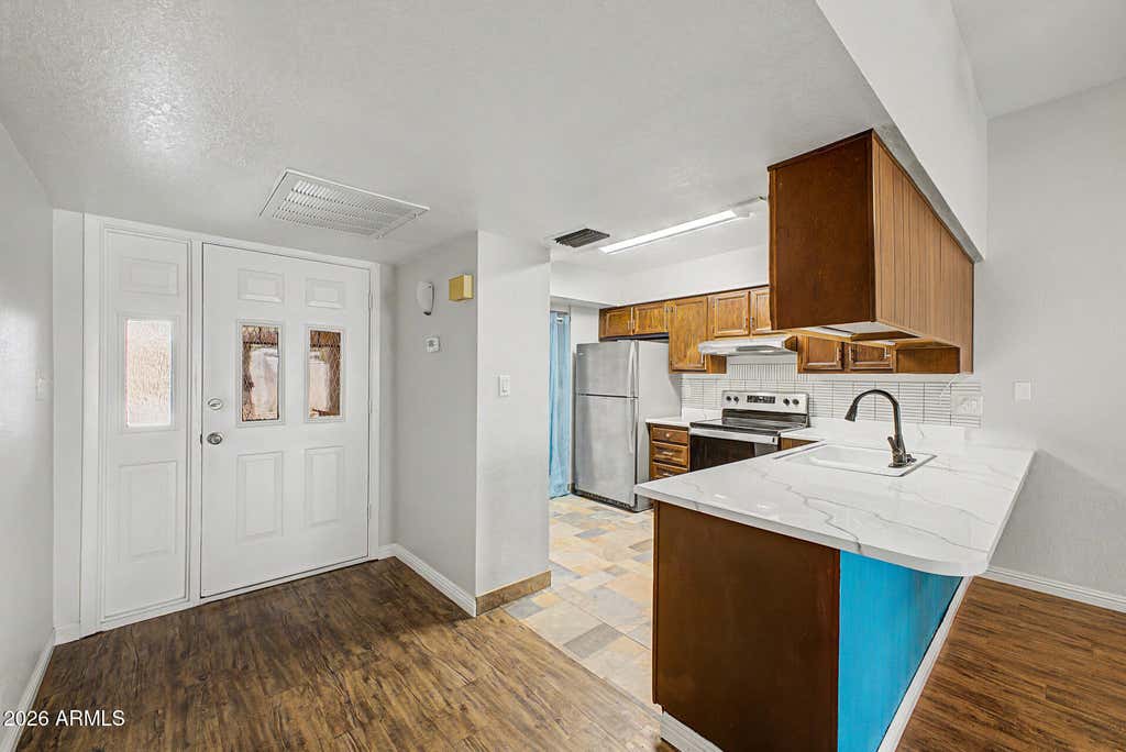 Photo of 910 N Center Street #16, Mesa, AZ 85201 (MLS # 7049175)