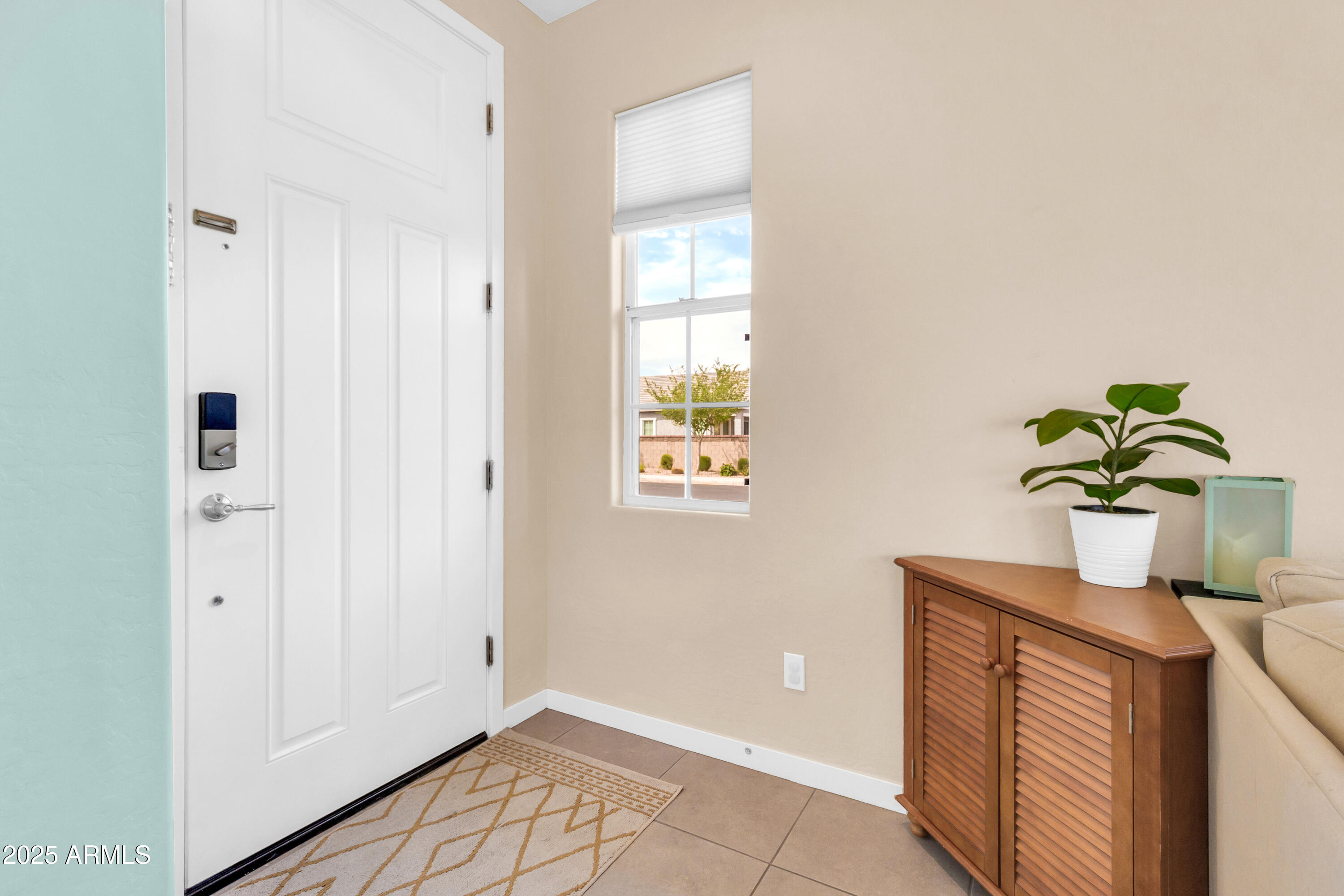 2708 S SANTA RITA --