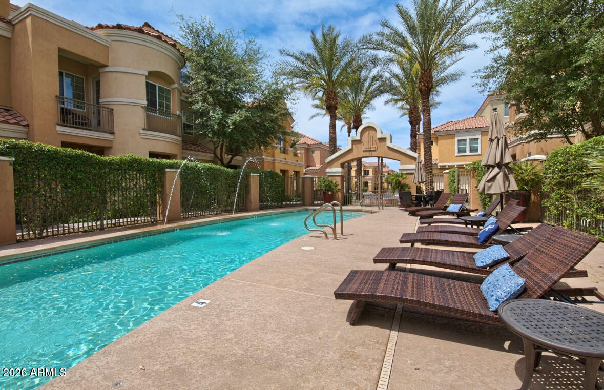 124 N California Street Unit 12