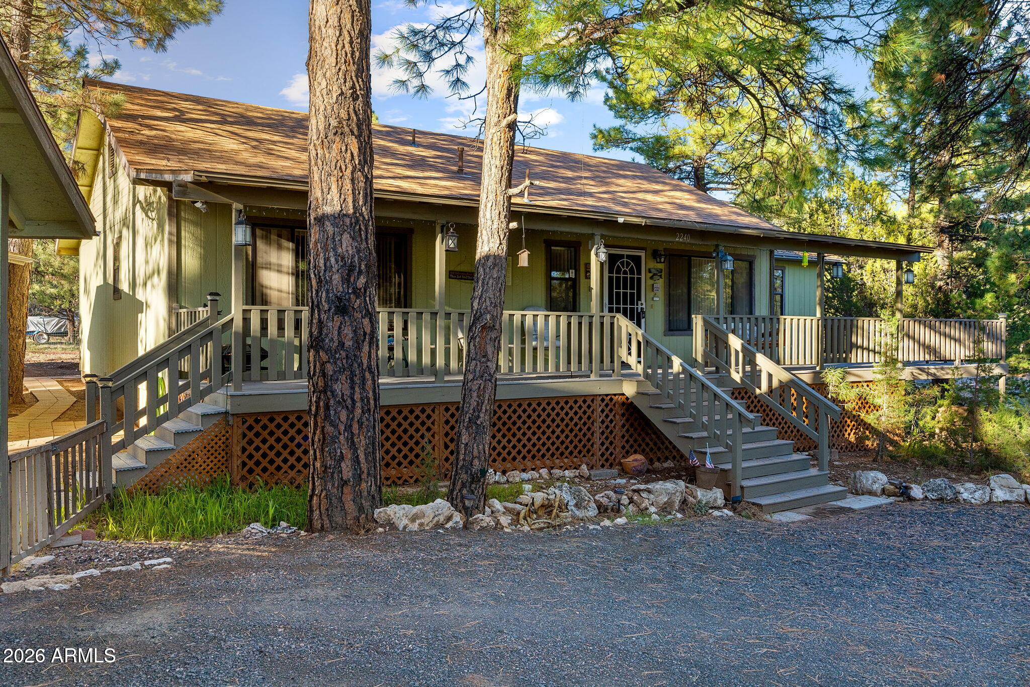 2240 EAGLE Lane