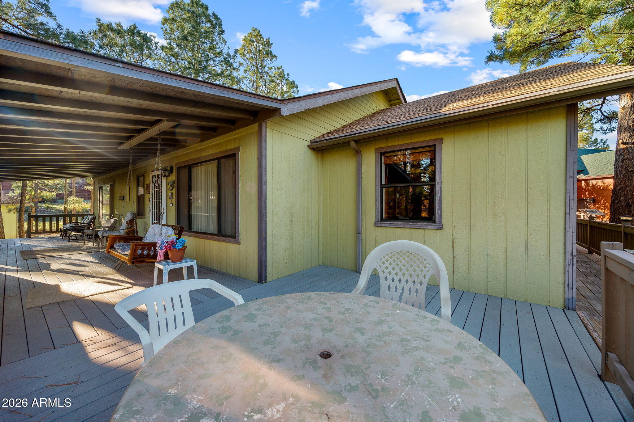 2240 EAGLE Lane