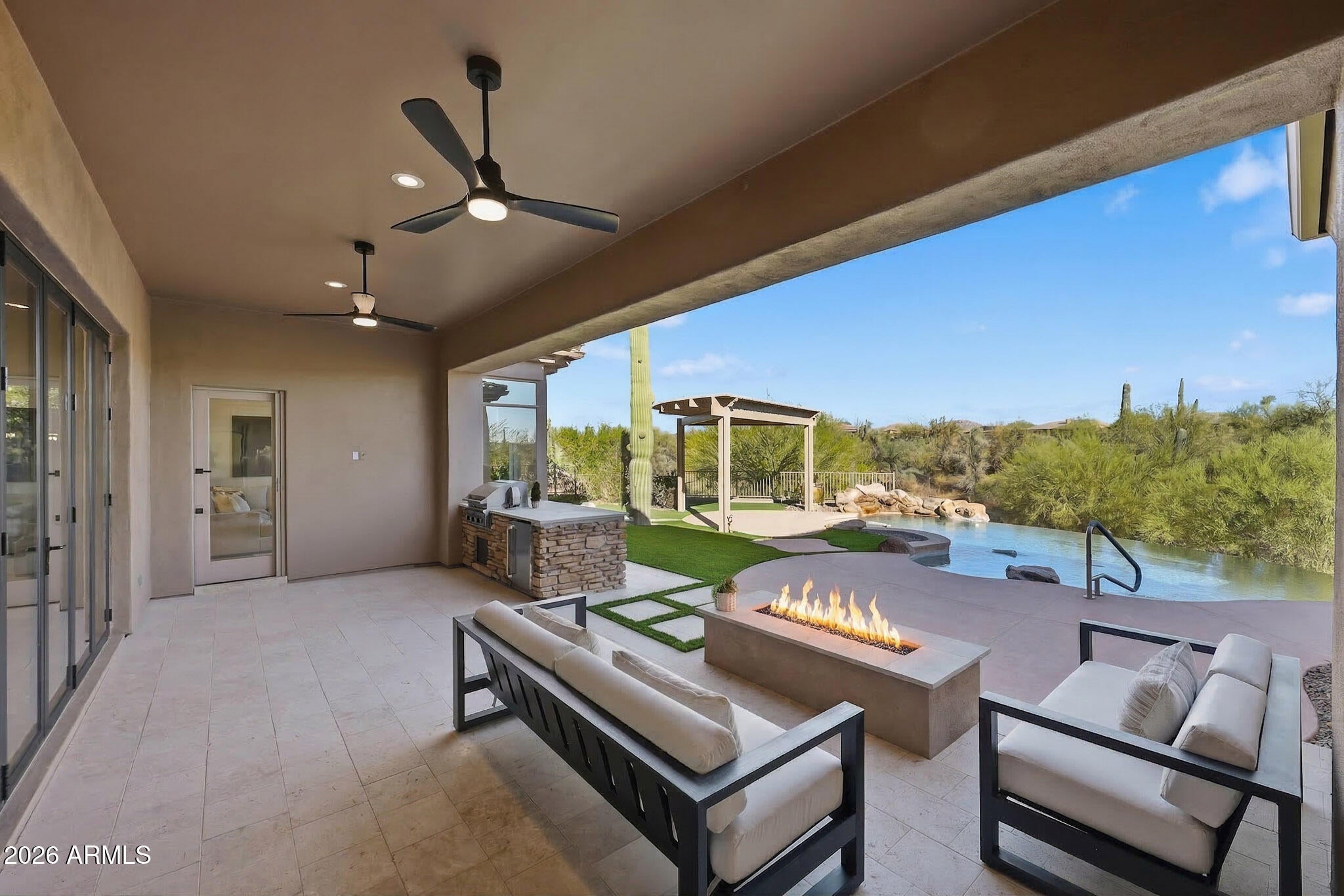 34617 N DESERT RIDGE Drive