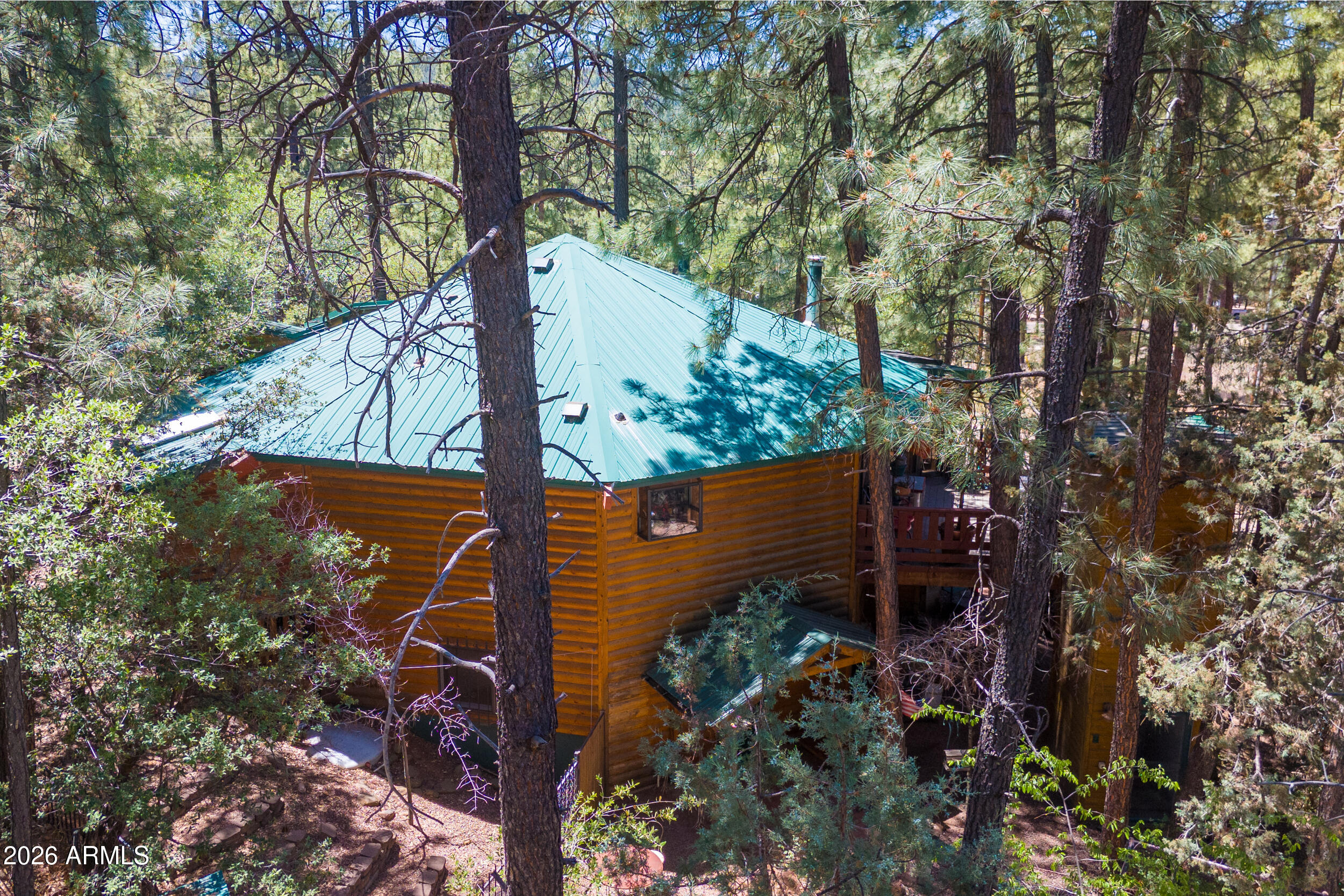 STRAWBERRY KNOLLS - Residential