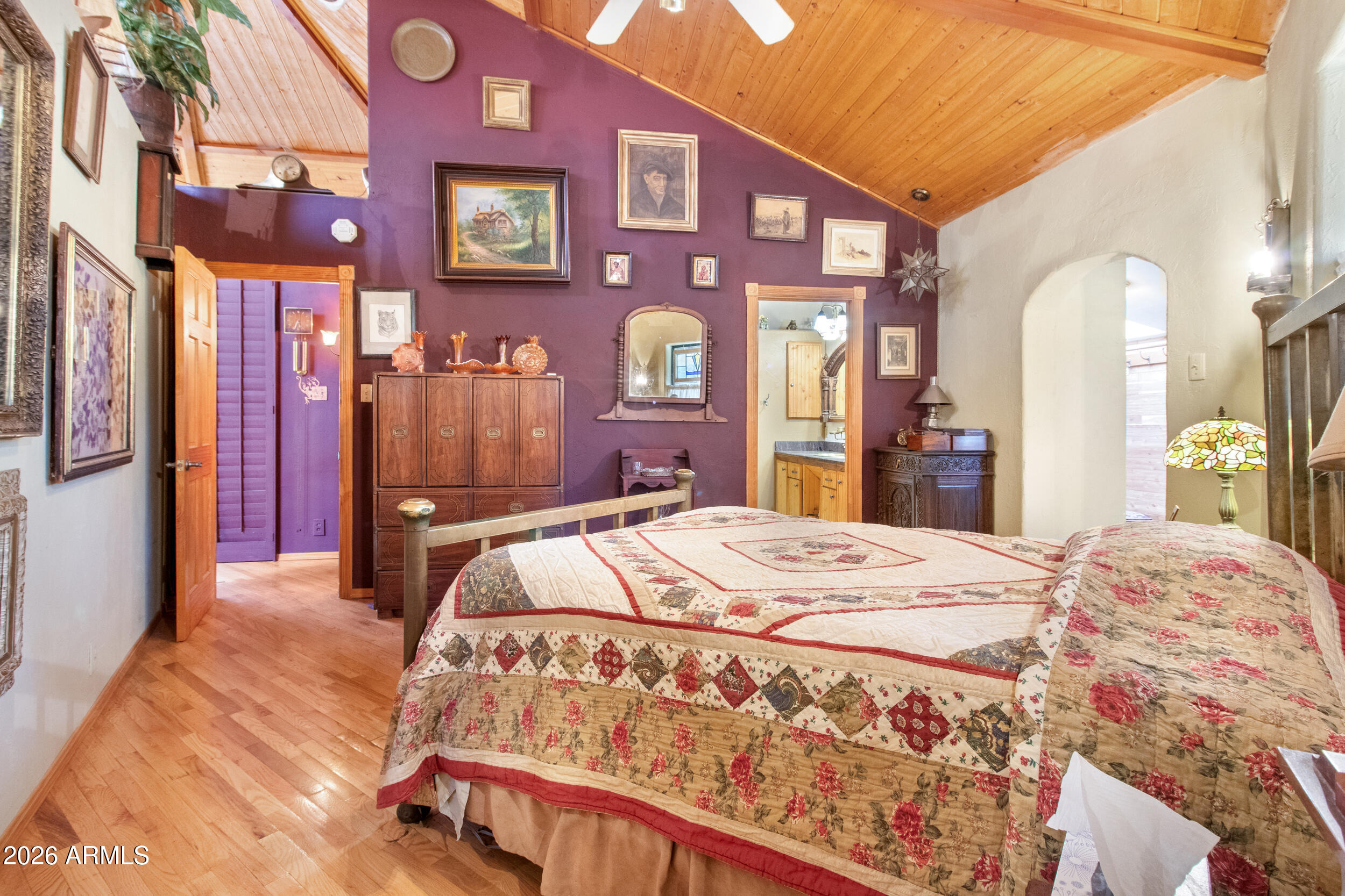STRAWBERRY KNOLLS - Residential