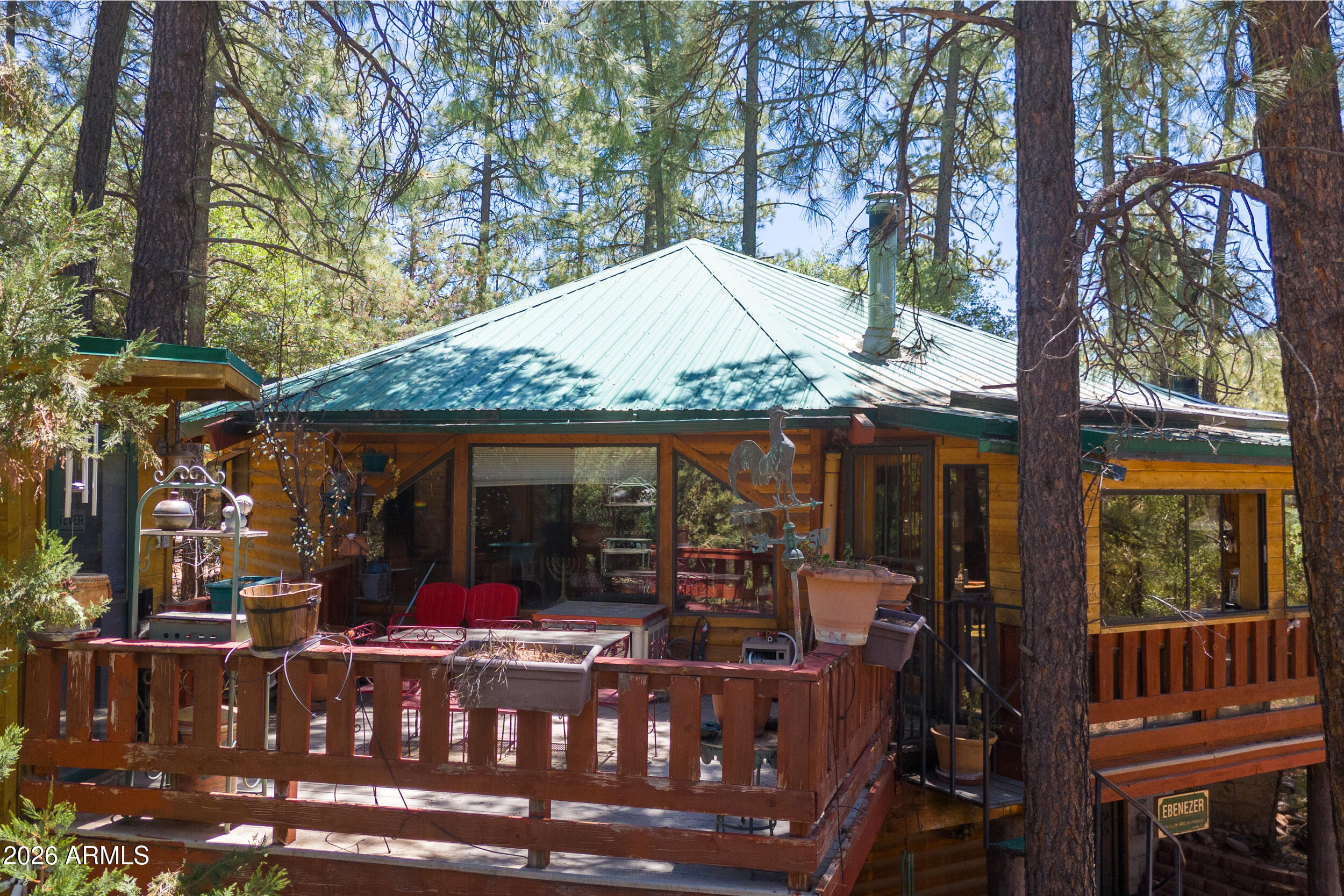 STRAWBERRY KNOLLS - Residential