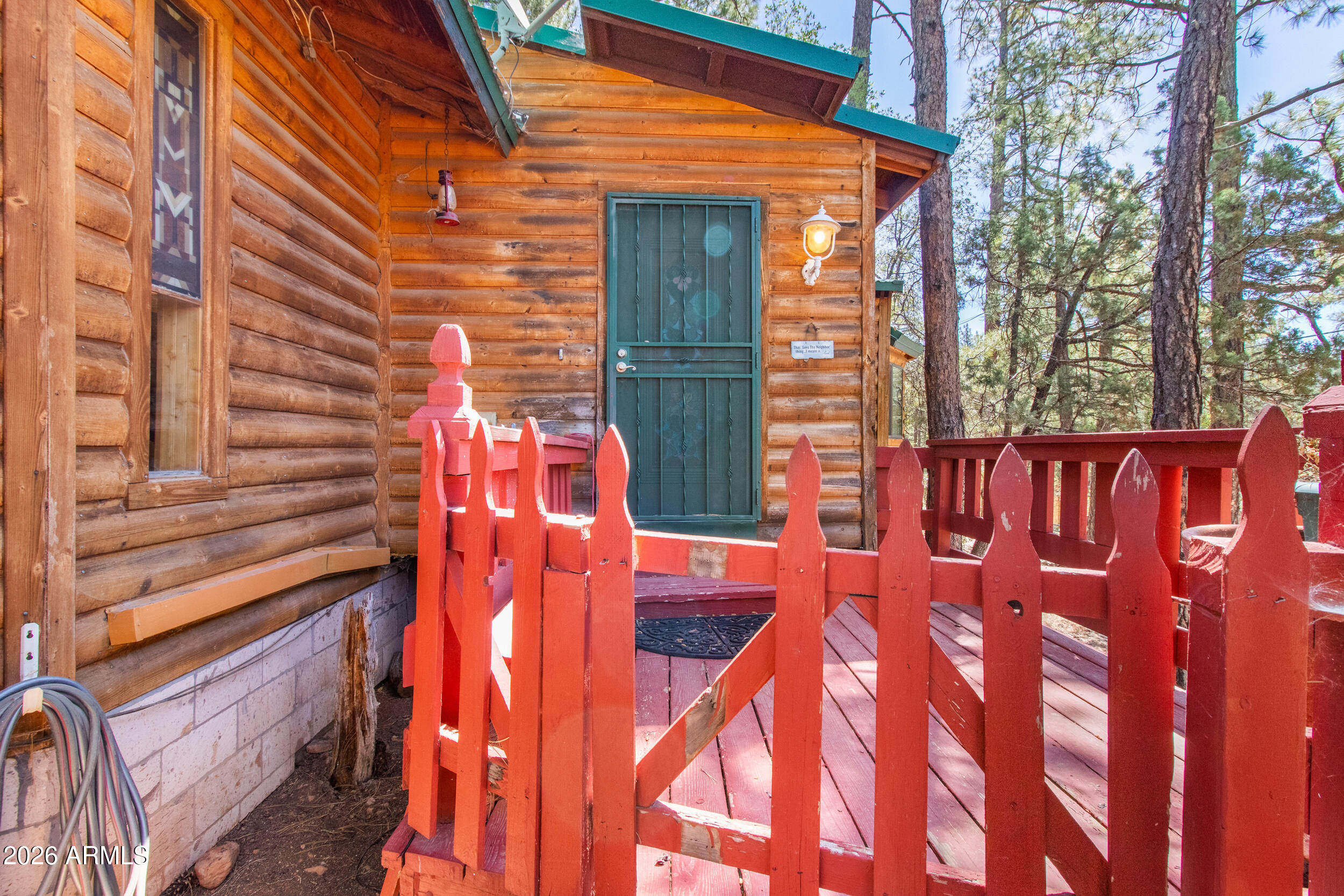 STRAWBERRY KNOLLS - Residential